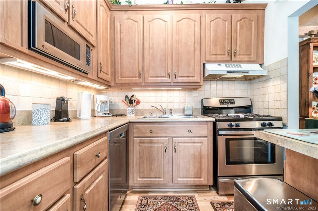 Foto 6 de Condominio en renta en 69 Olcott Way #69, Ridgefield, CT — $2,400/mes