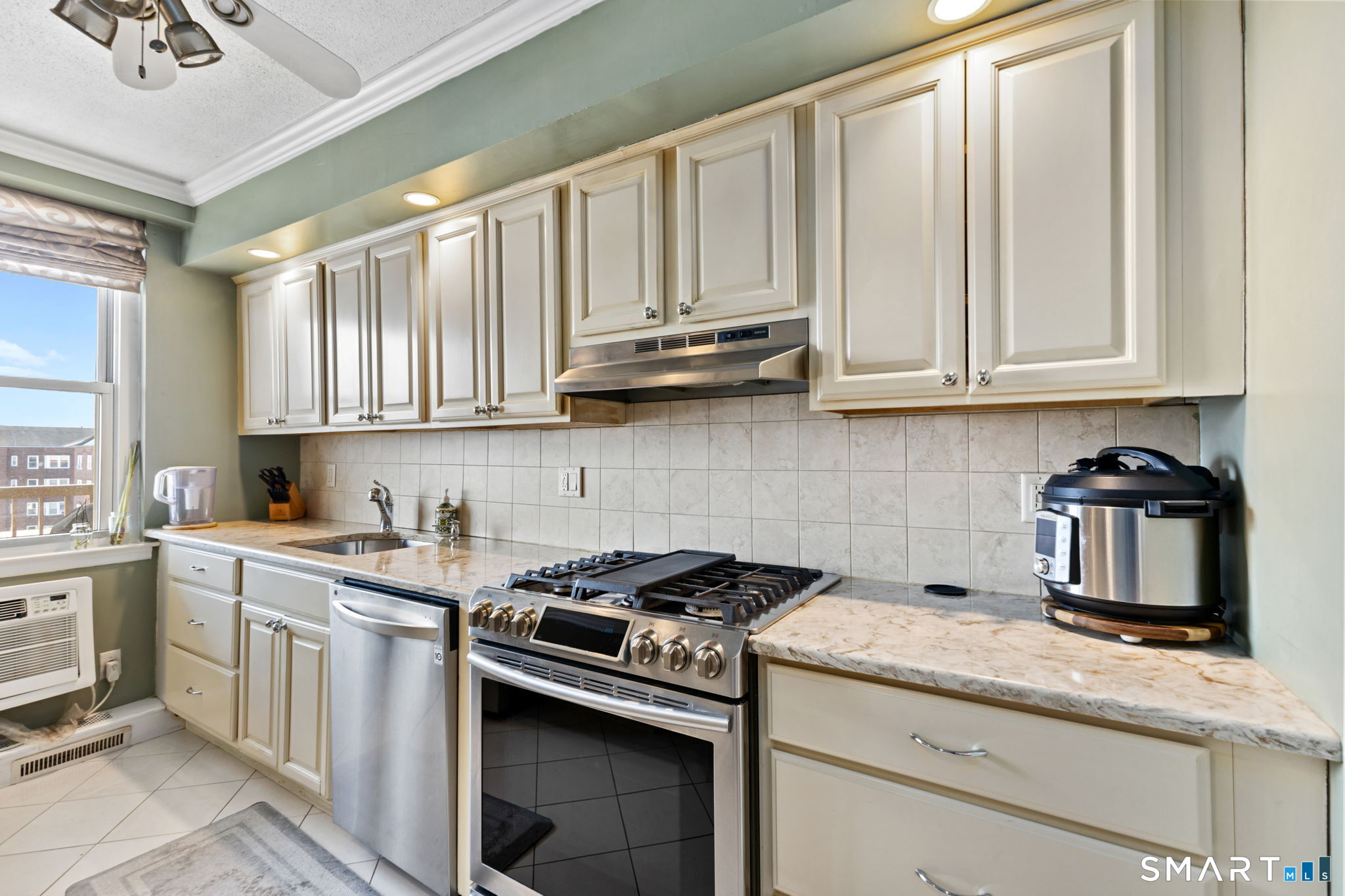 65 Glenbrook Road, Unit 6C — photo 11