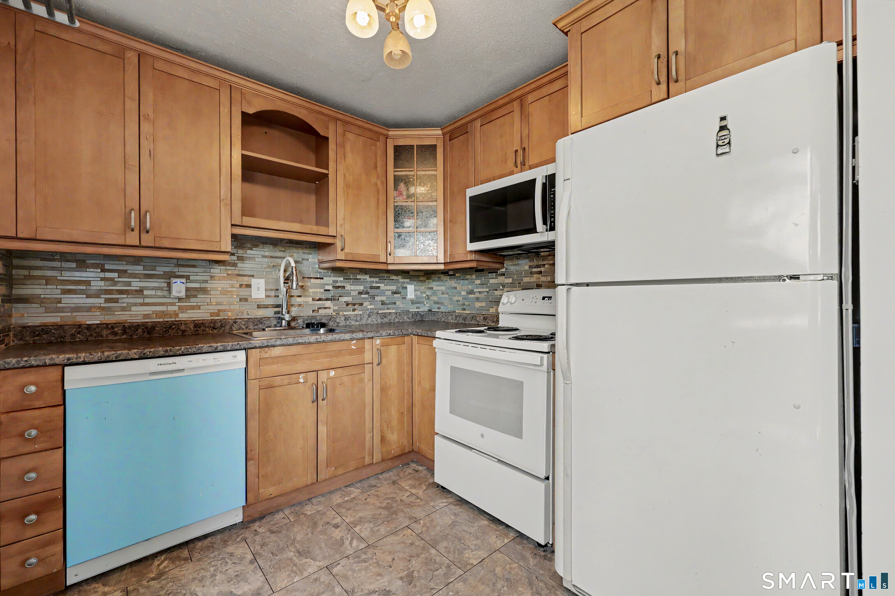 Foto 7 de Condominio en renta en 296 Main Avenue #14, Norwalk, CT — $2,511/mes
