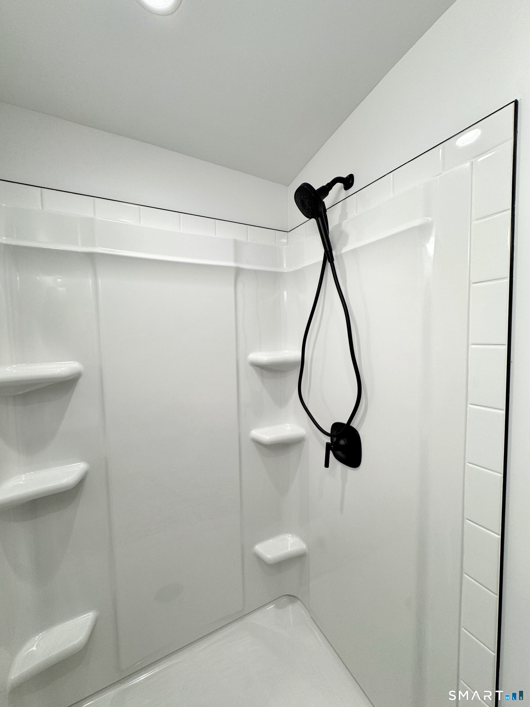 Foto 7 de Apartamento en renta en 16 Ruby Street #2, Norwalk, CT — $1,395/mes
