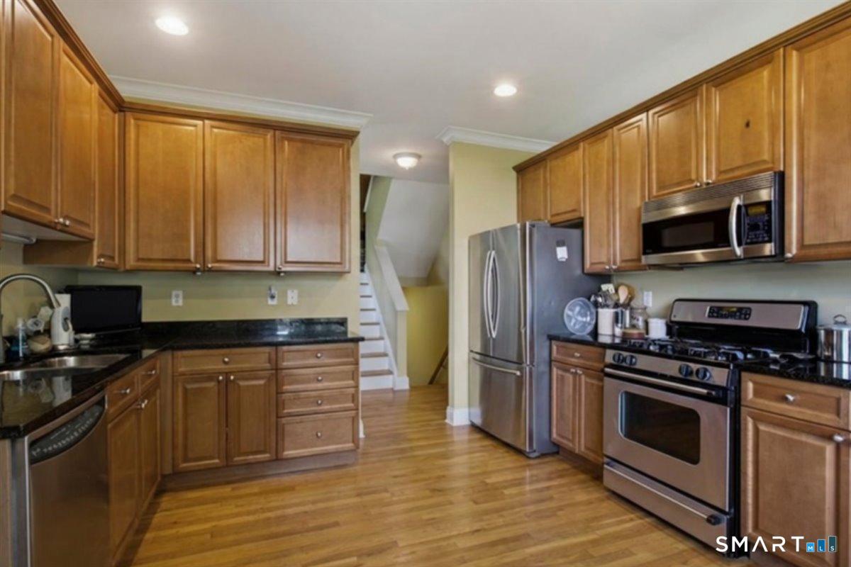 35 Maura, Unit 35 photo 10