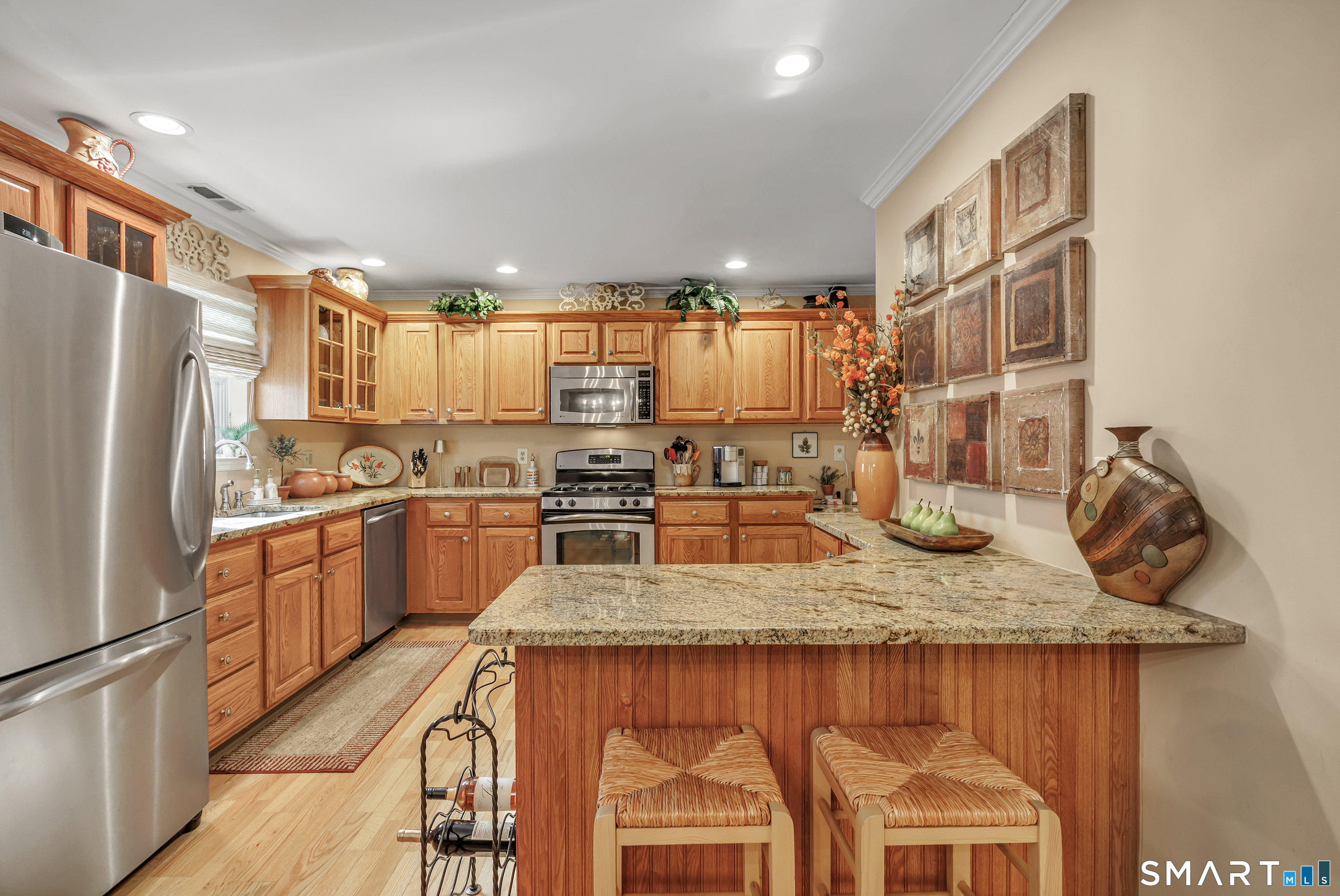 227 Mayfield, Unit 227 photo 16