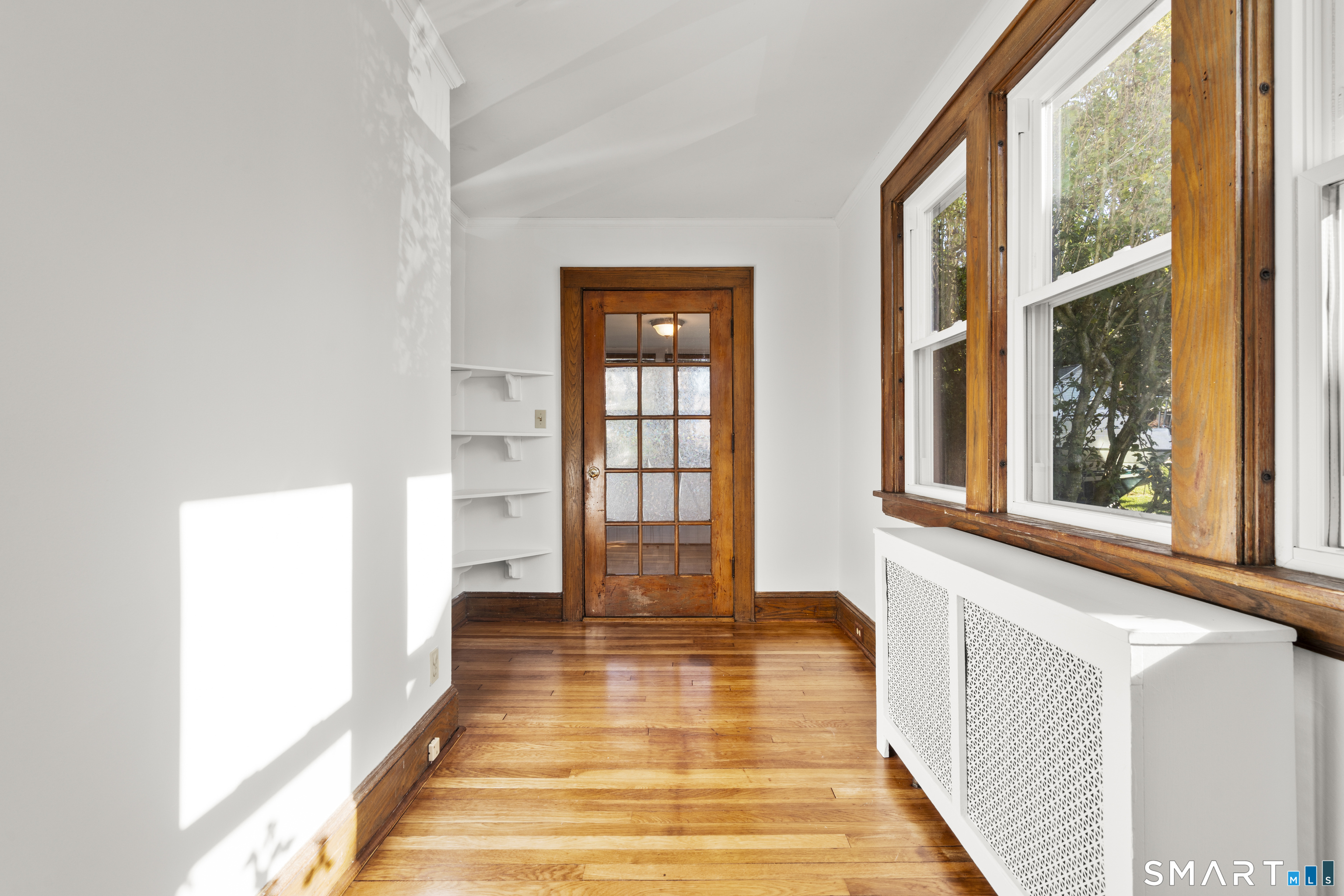 Foto 7 de Casa en venta en 34 Glenwood Avenue, Stratford, CT — $499,999