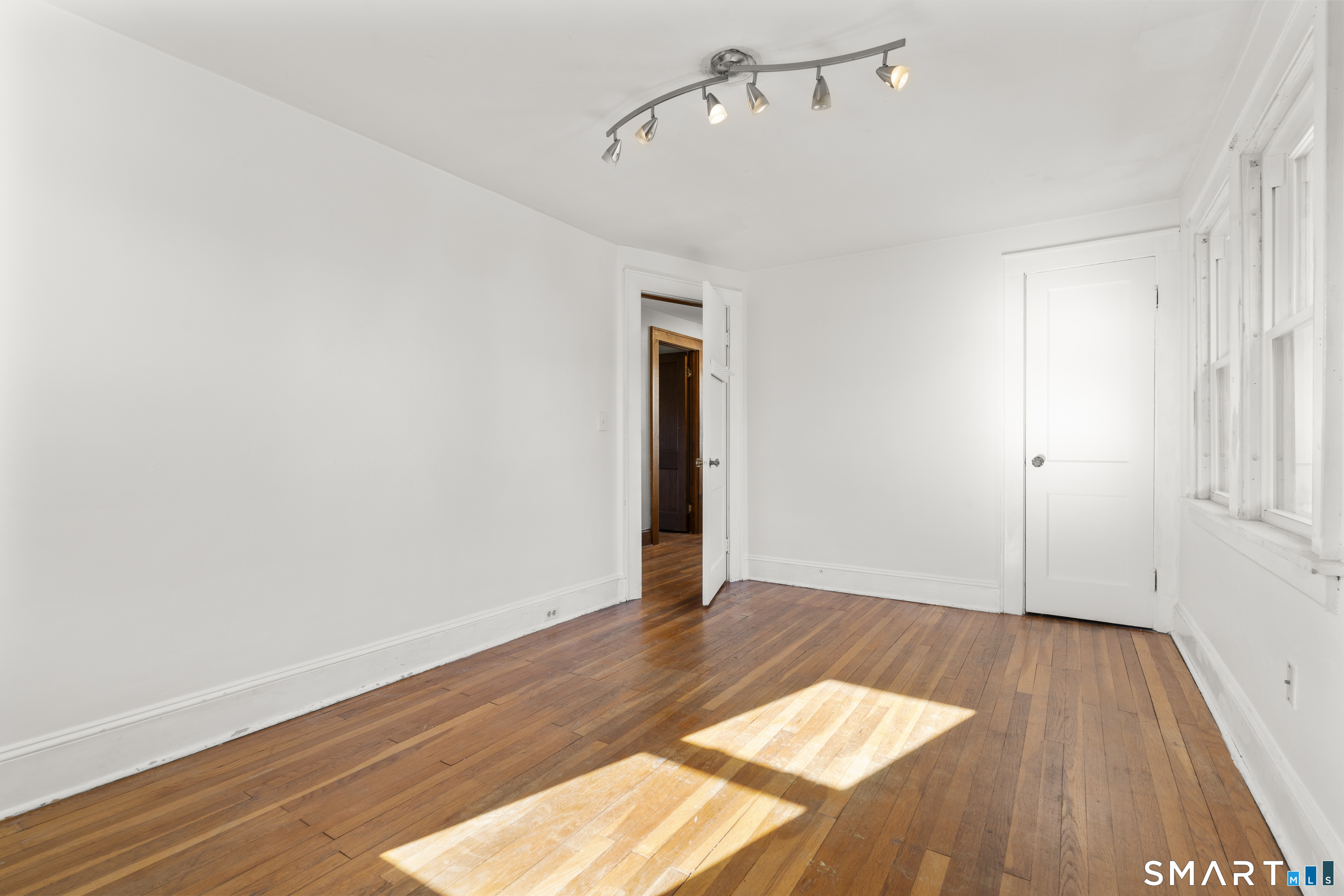 34 Glenwood photo 22