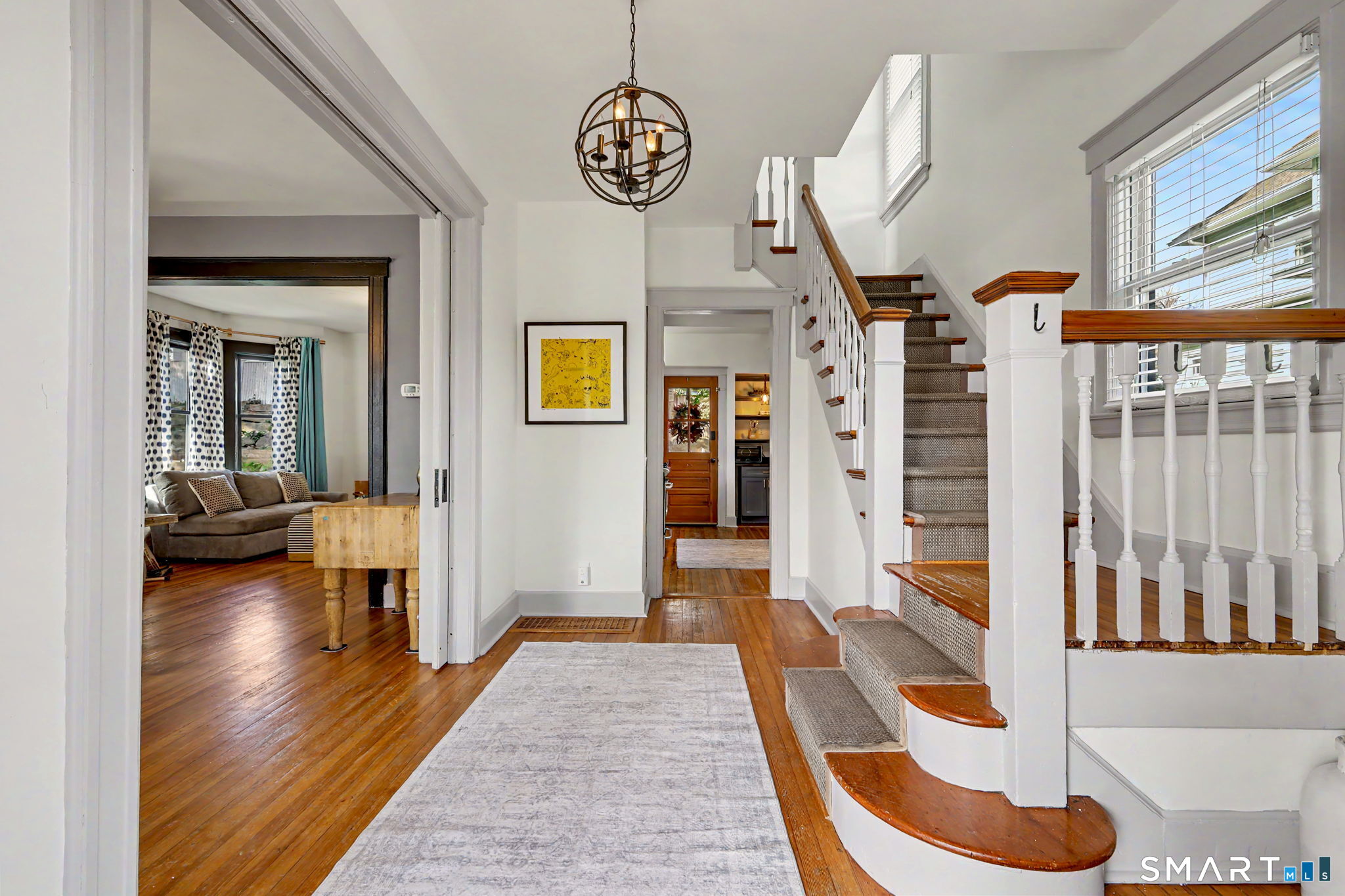 351 Delavan photo 15