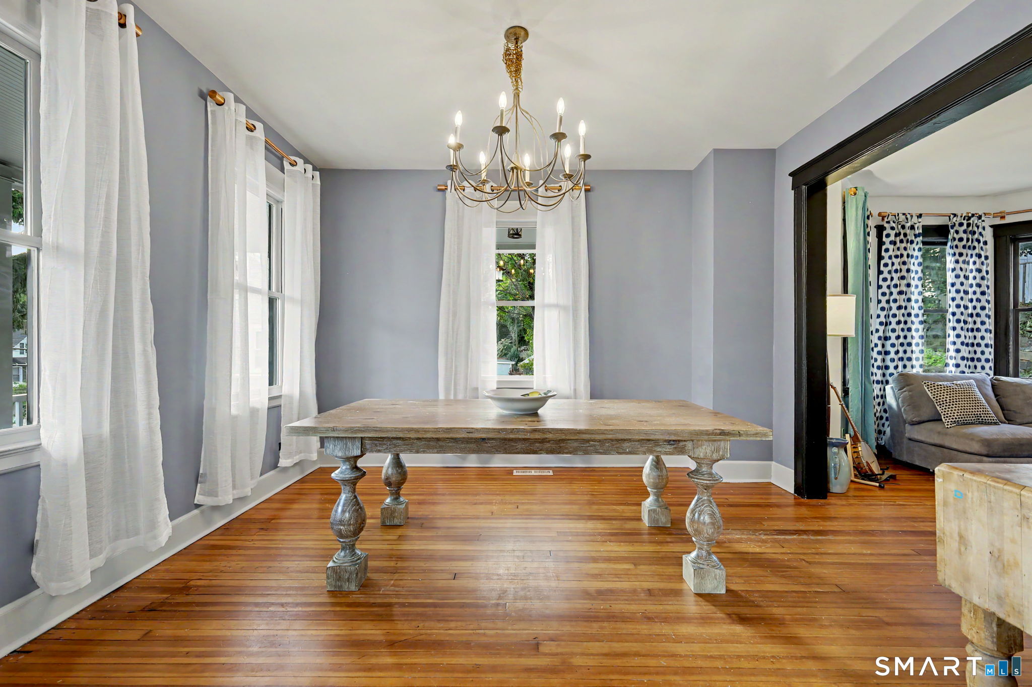 351 Delavan photo 14