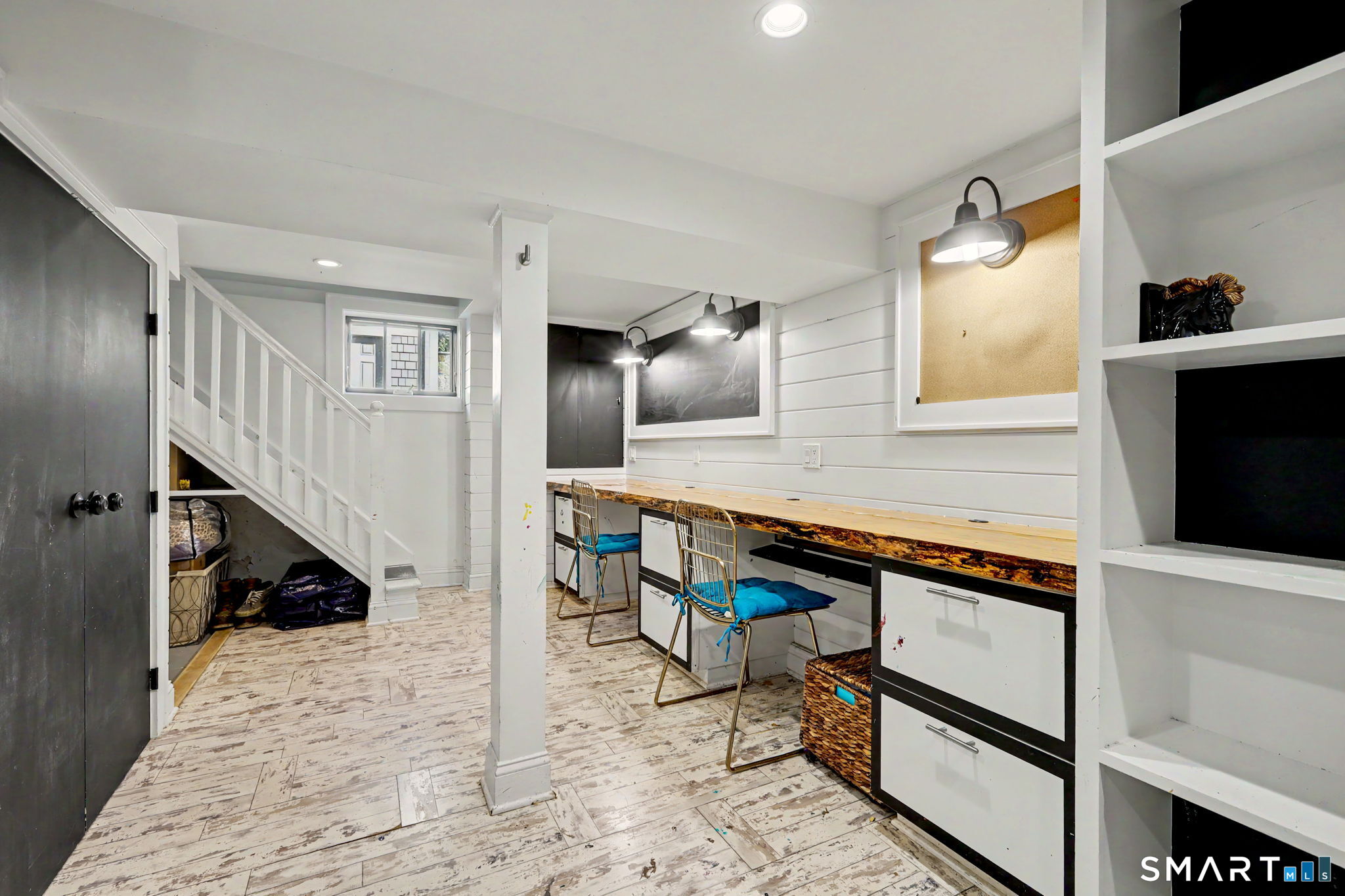 351 Delavan Avenue — photo 29