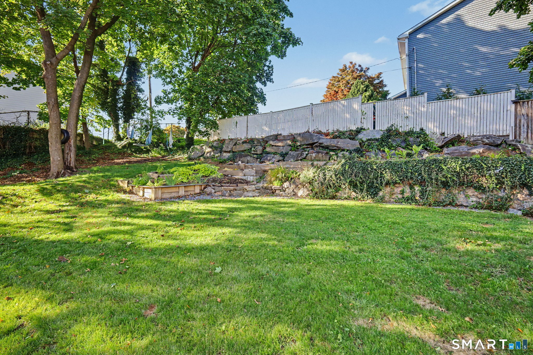 351 Delavan Avenue — photo 30