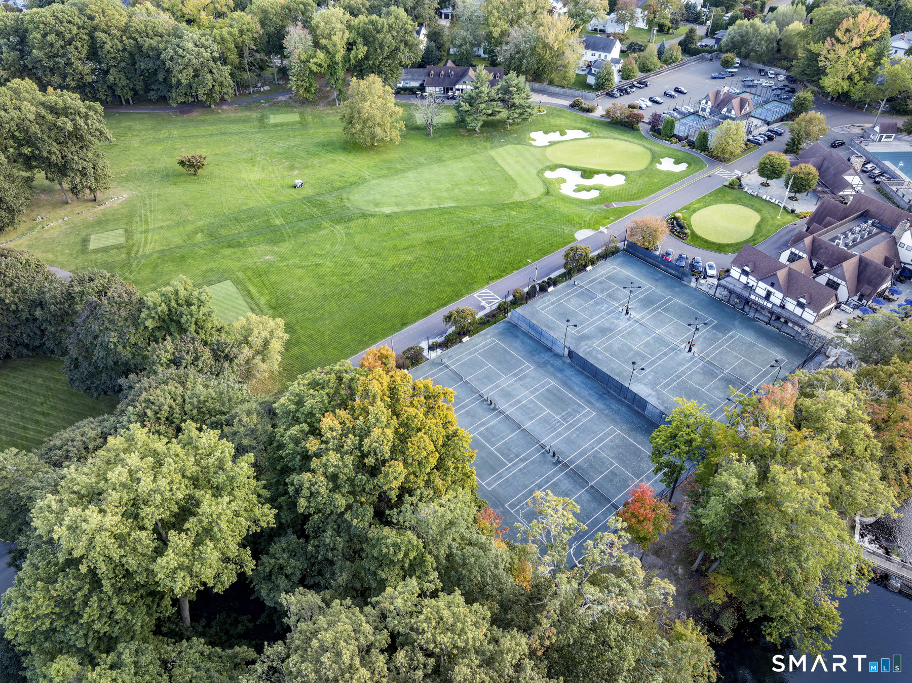 Foto 6 de Casa en venta en 3 Woodside Drive, Greenwich, CT — $14,495,000