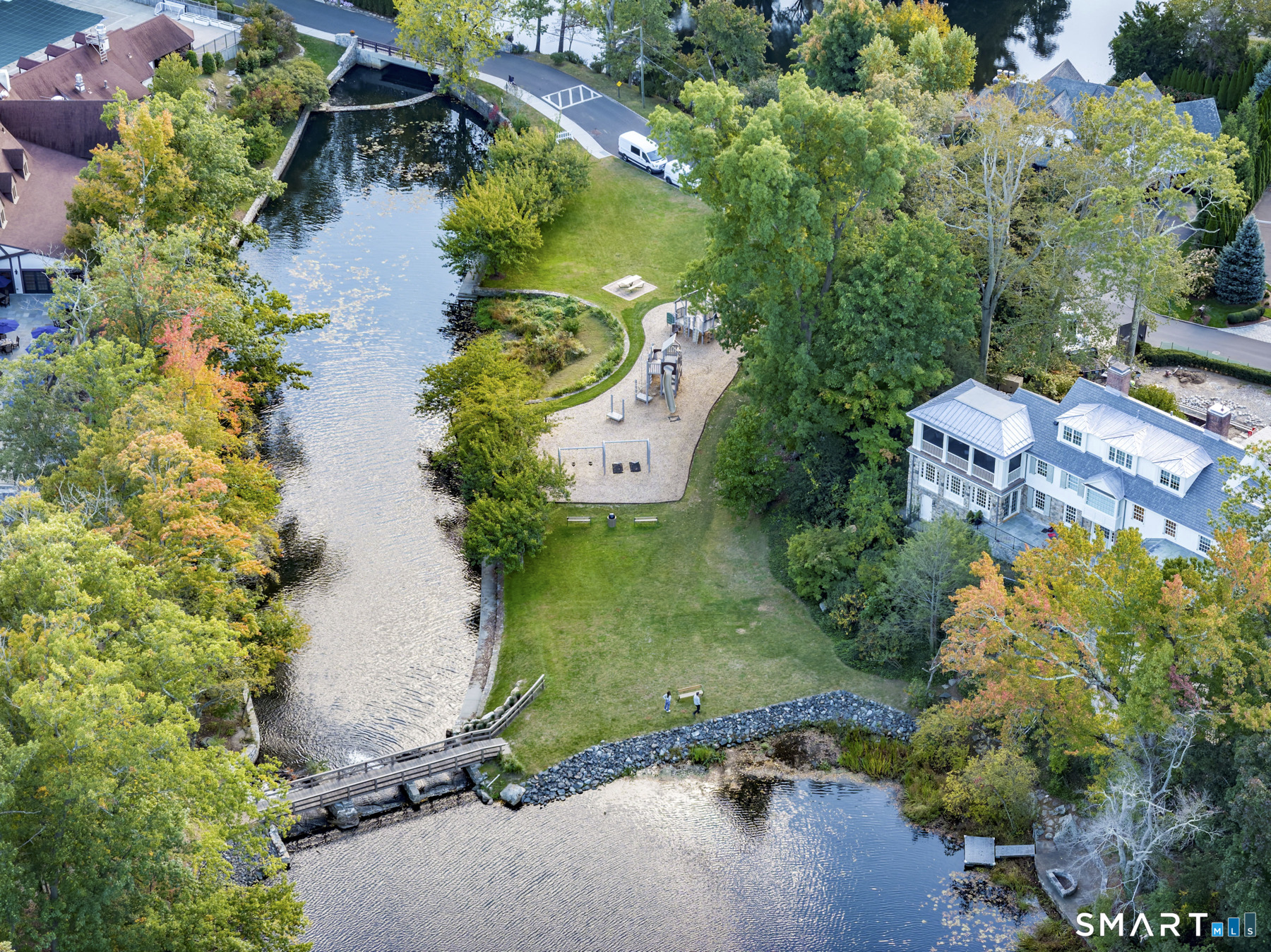 Foto 8 de Casa en venta en 3 Woodside Drive, Greenwich, CT — $14,495,000