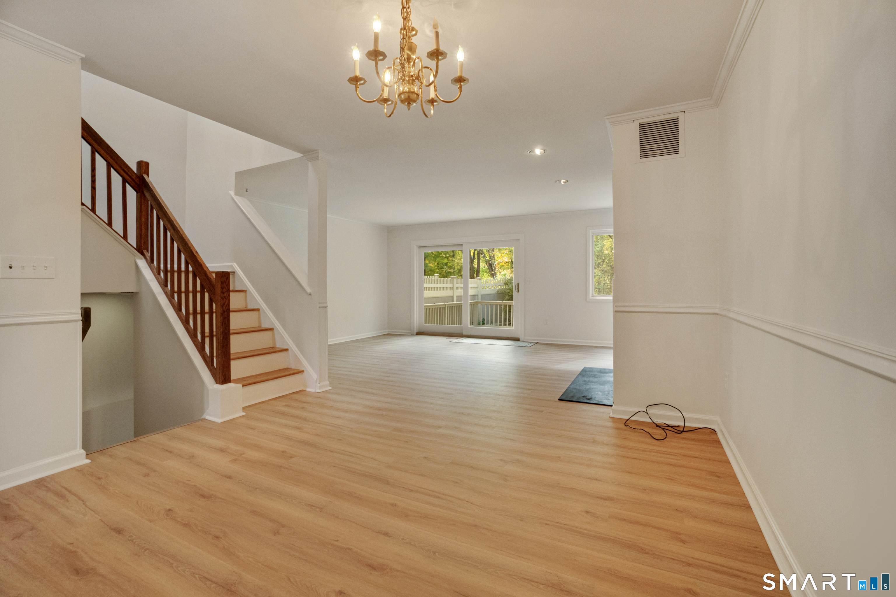 Foto 4 de Condominio en renta en 12 Boulevard Drive #24-145, Danbury, CT — $3,350/mes