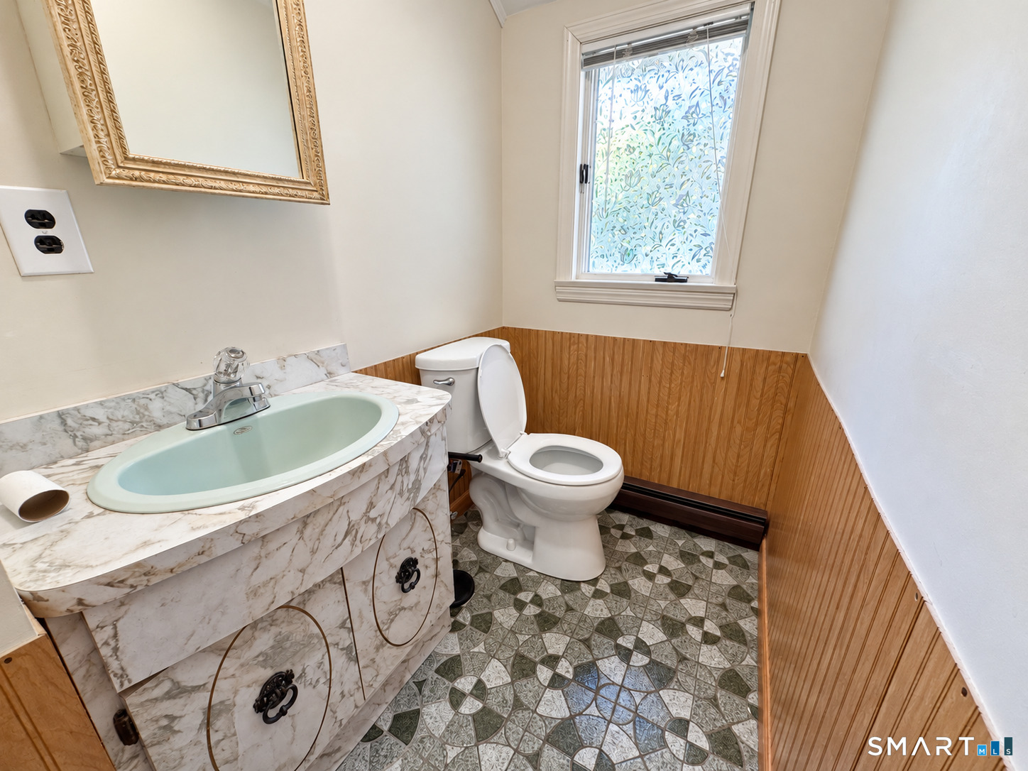22 Southview photo 19
