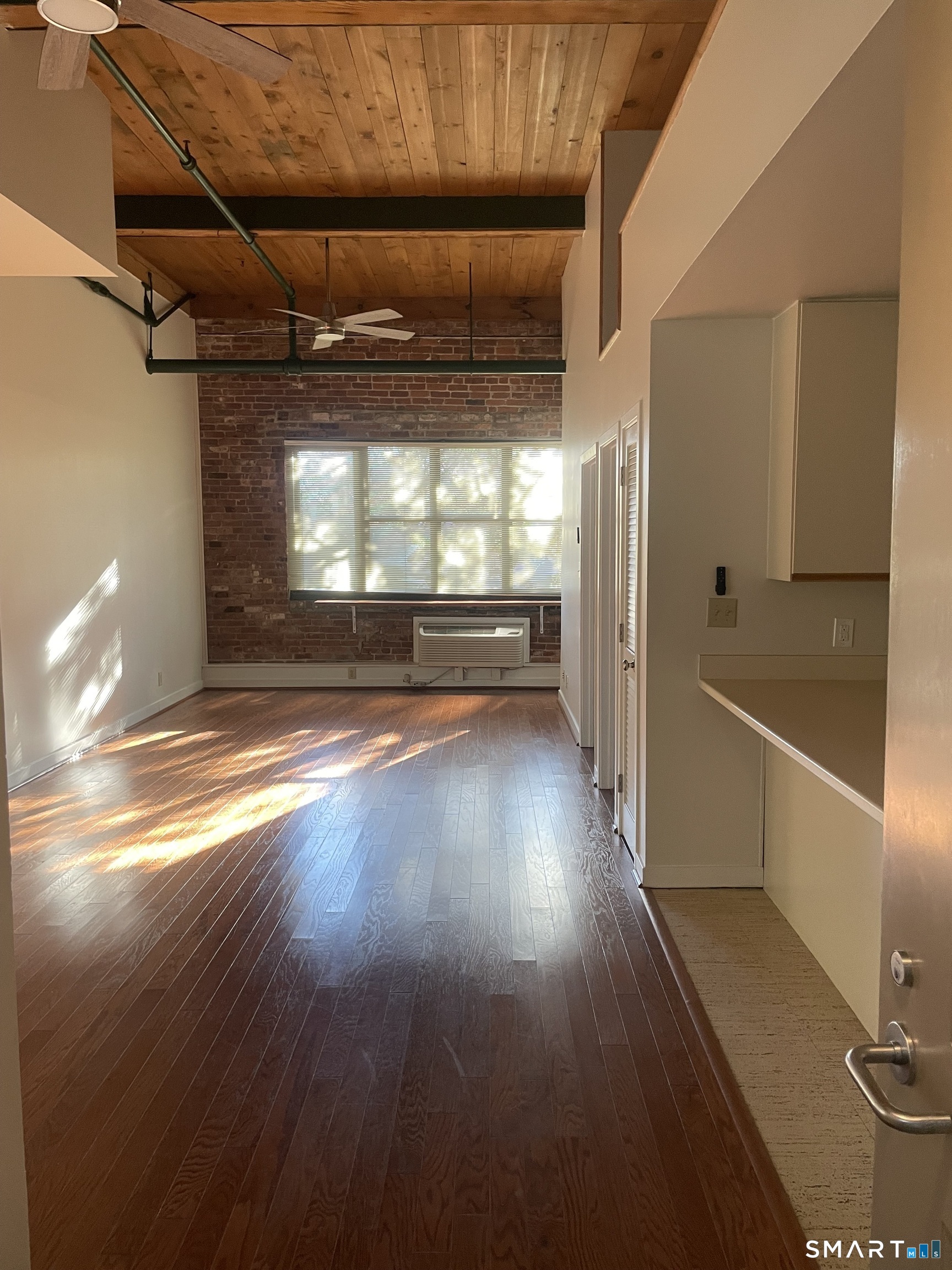 Foto 2 de Condominio en renta en 149 Water Street #3, Norwalk, CT — $2,250/mes
