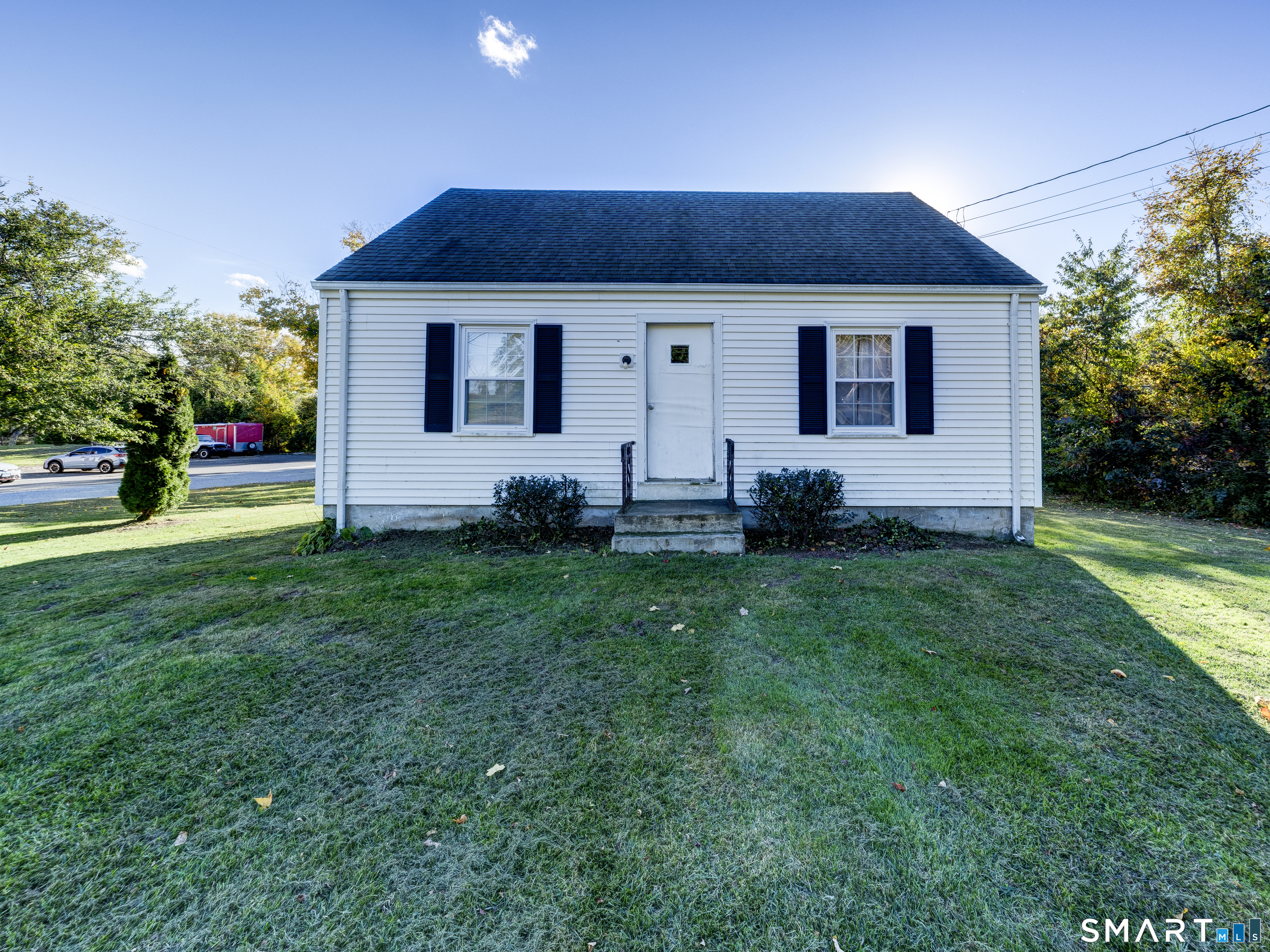 1005 Storrs Road