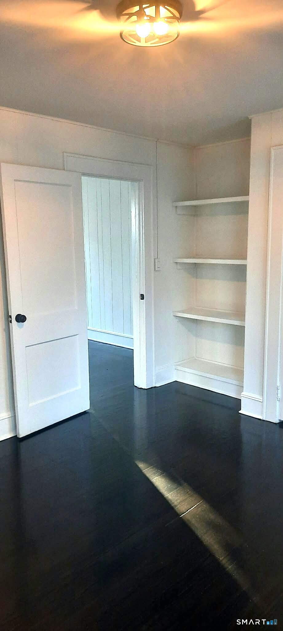 Foto 6 de Apartamento en renta en 144 Colonial Road, Stamford, CT — $2,950/mes