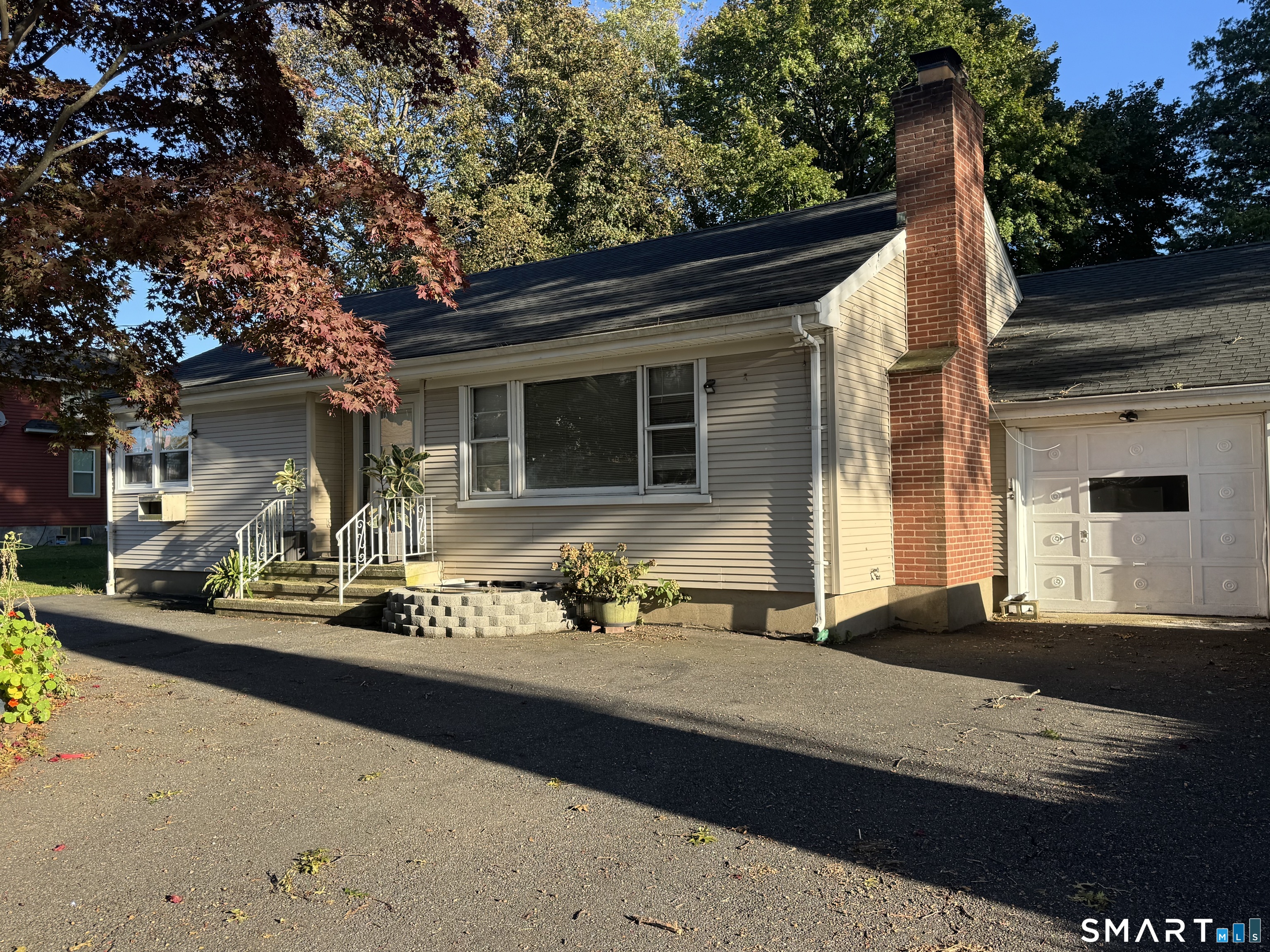 Foto 1 de Casa en renta en 45 Truman Street, Bridgeport, CT — $3,000/mes