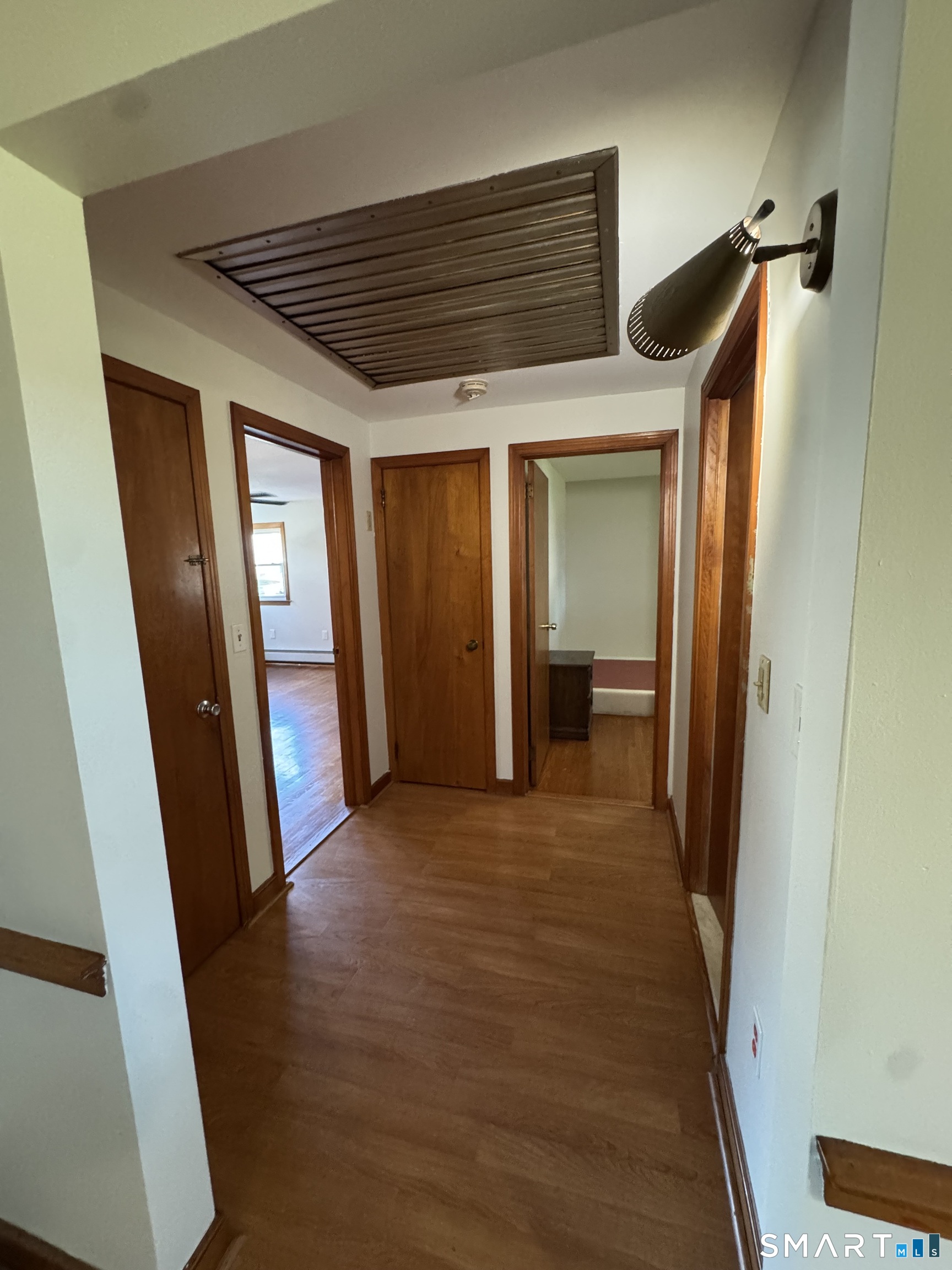 Foto 6 de Casa en renta en 45 Truman Street, Bridgeport, CT — $3,000/mes