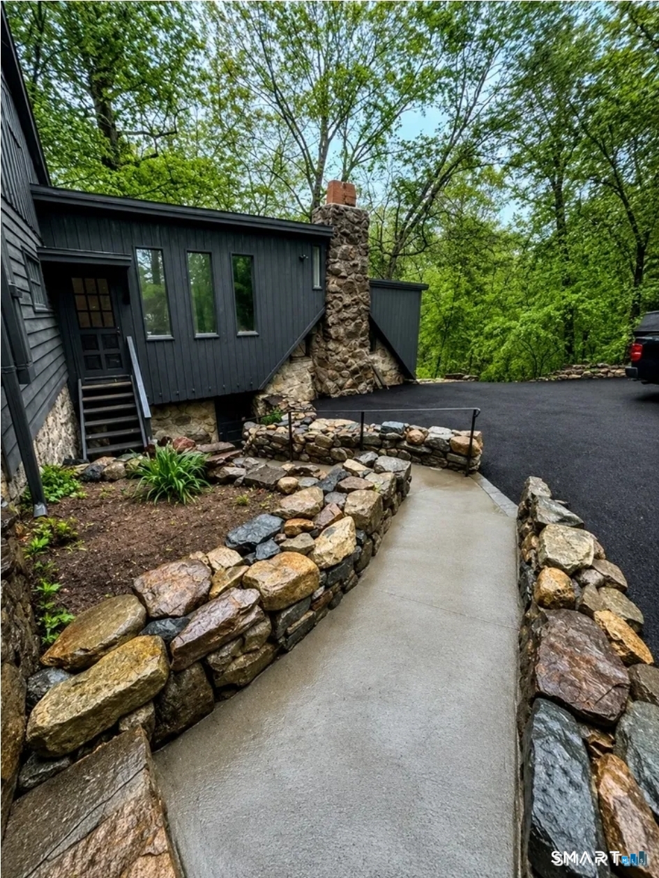 Foto 3 de Casa en venta en 3 Topping Lane, Norwalk, CT — $825,000