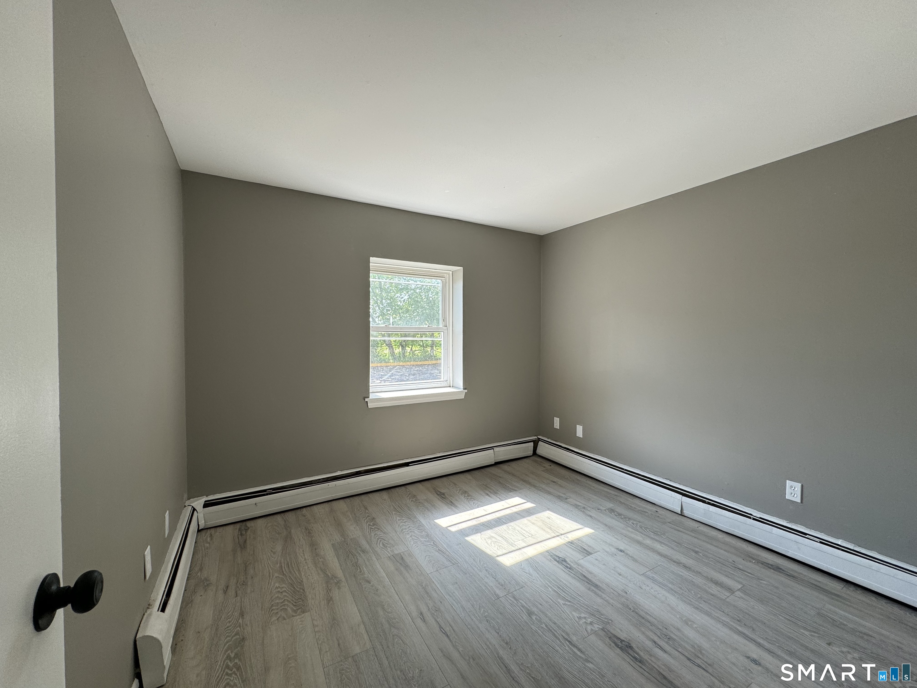 Foto 4 de Apartamento en renta en 85 Union Avenue #A3, Bridgeport, CT — $1,450/mes