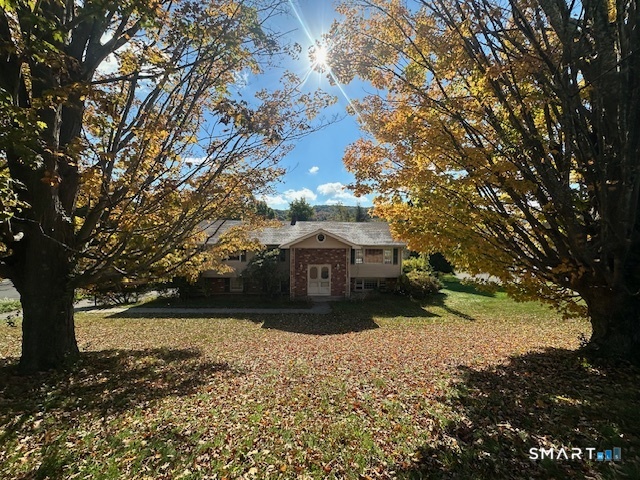 Foto 1 de Casa en venta en 7 Cel Bret Drive, Danbury, CT — $550,000