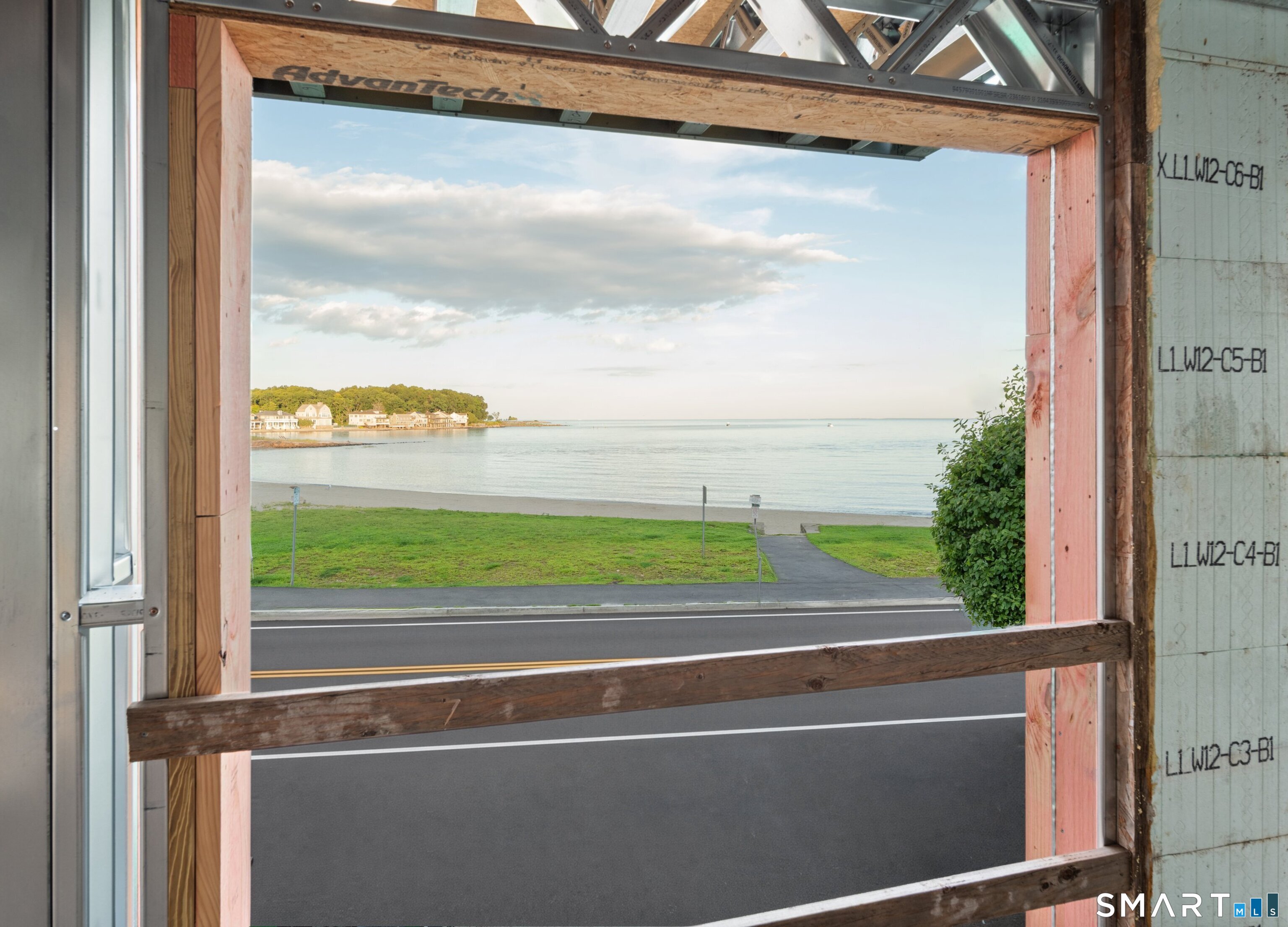 238 Hillspoint photo 14