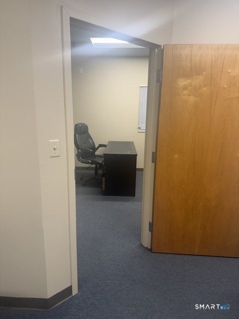 Foto 9 de Local comercial en renta en 303 Linwood Avenue #2H, Fairfield, CT — $650/mes