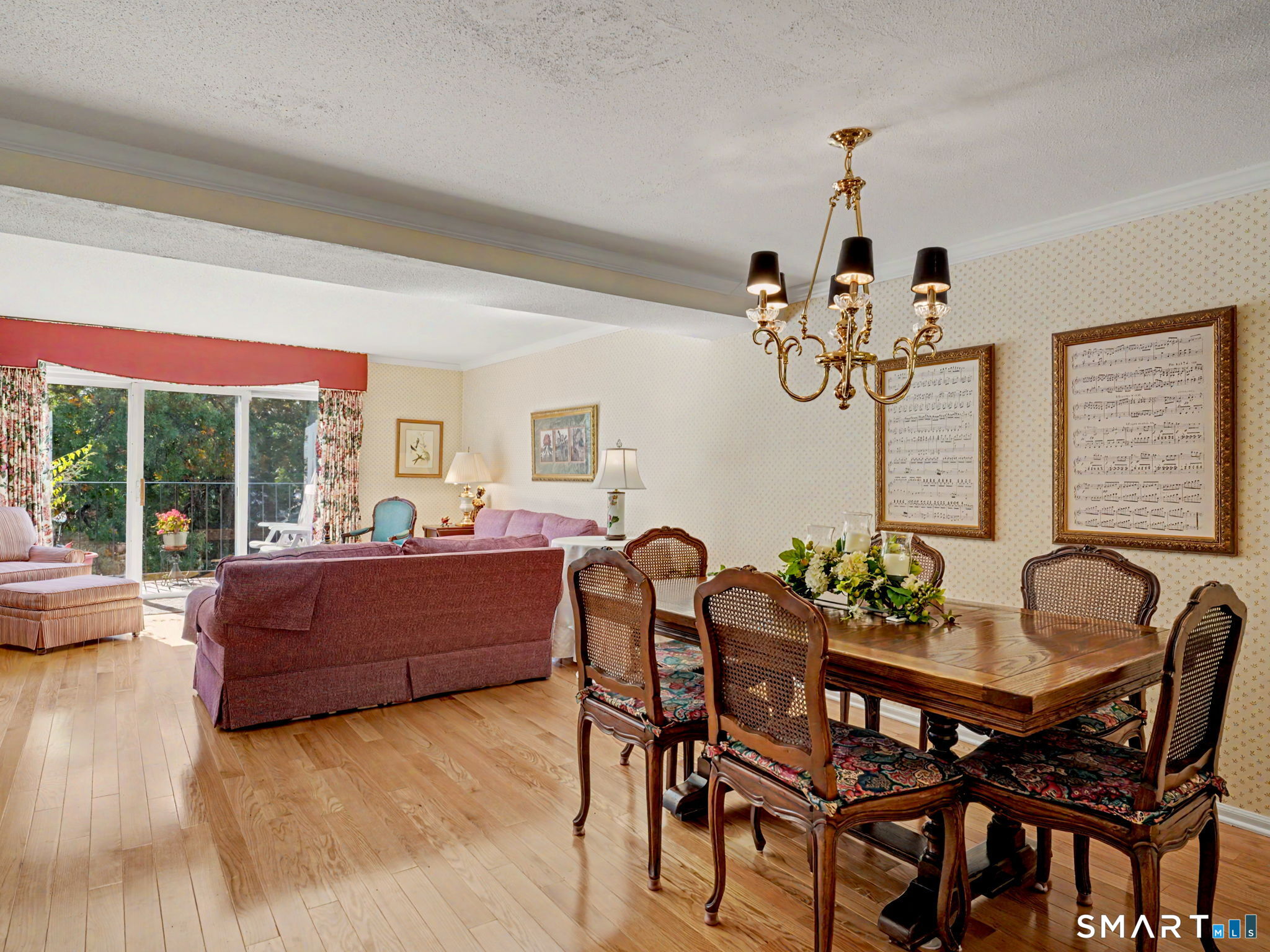 Foto 9 de Condominio en venta en 59 Highland Road #59, Stamford, CT — $579,000