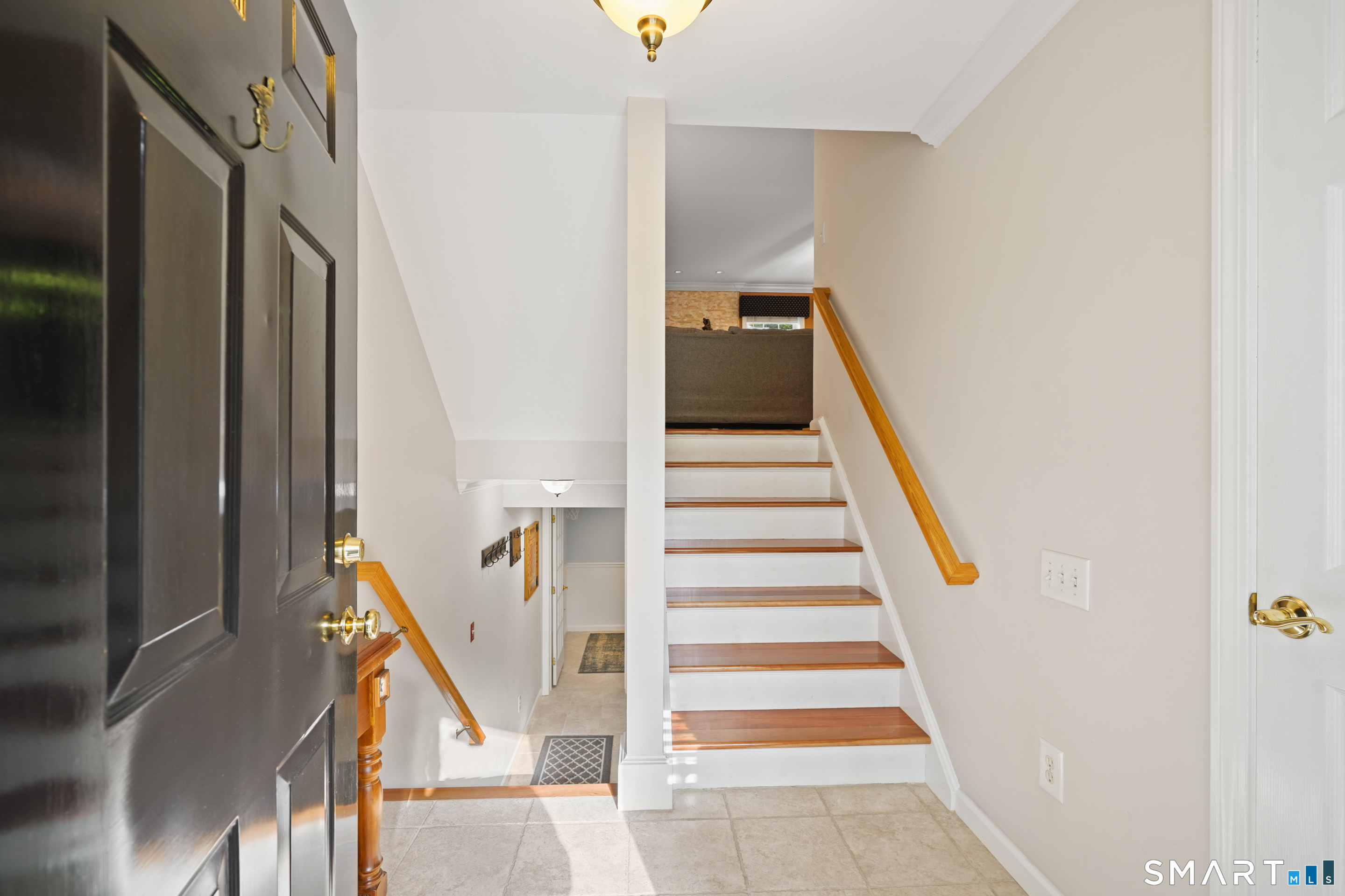 Foto 3 de Condominio en venta en 1203 Revere Road #1203, Danbury, CT — $449,000
