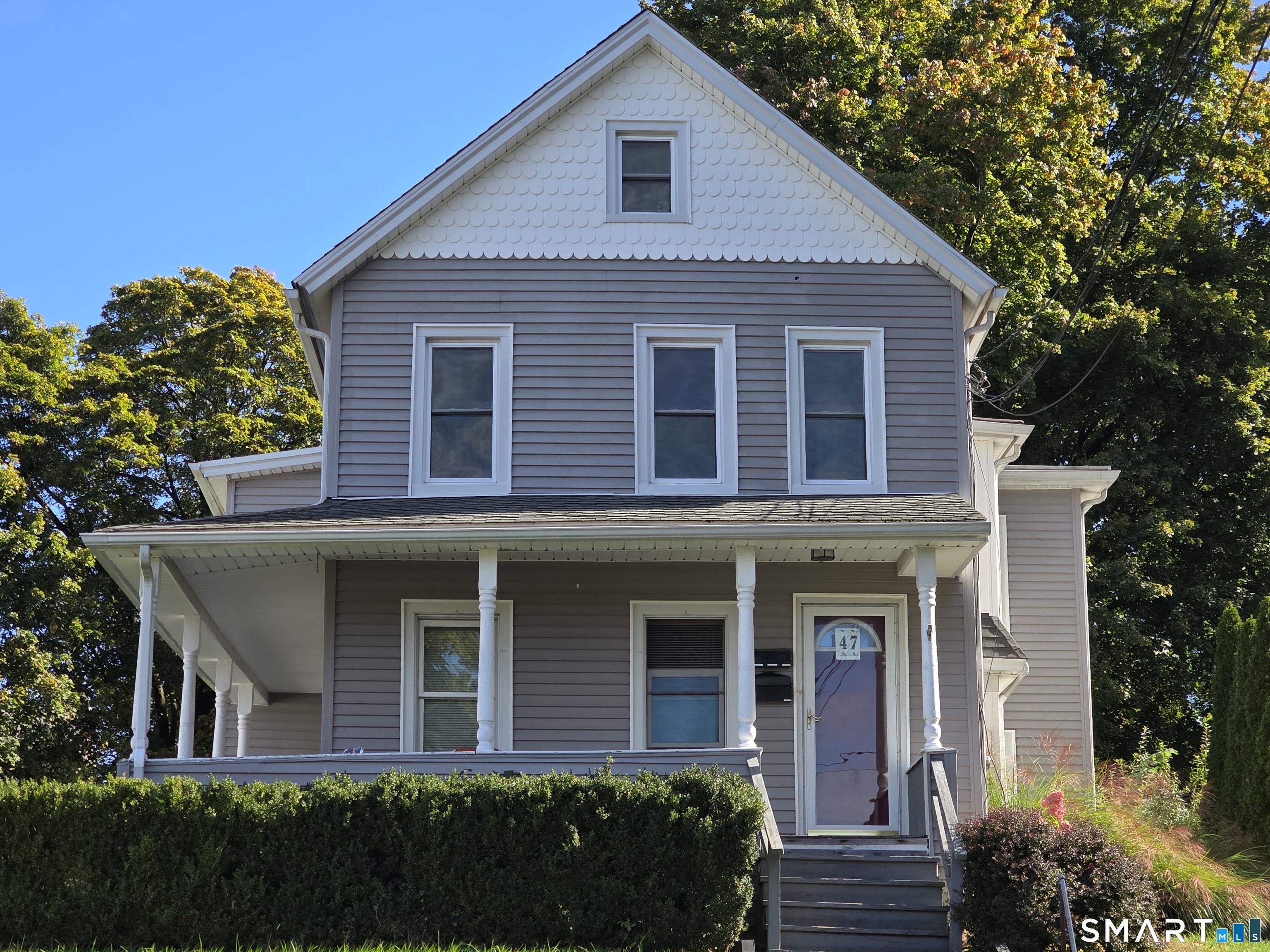 Foto 1 de Apartamento en renta en 47 Jefferson Avenue, Danbury, CT — $2,300/mes
