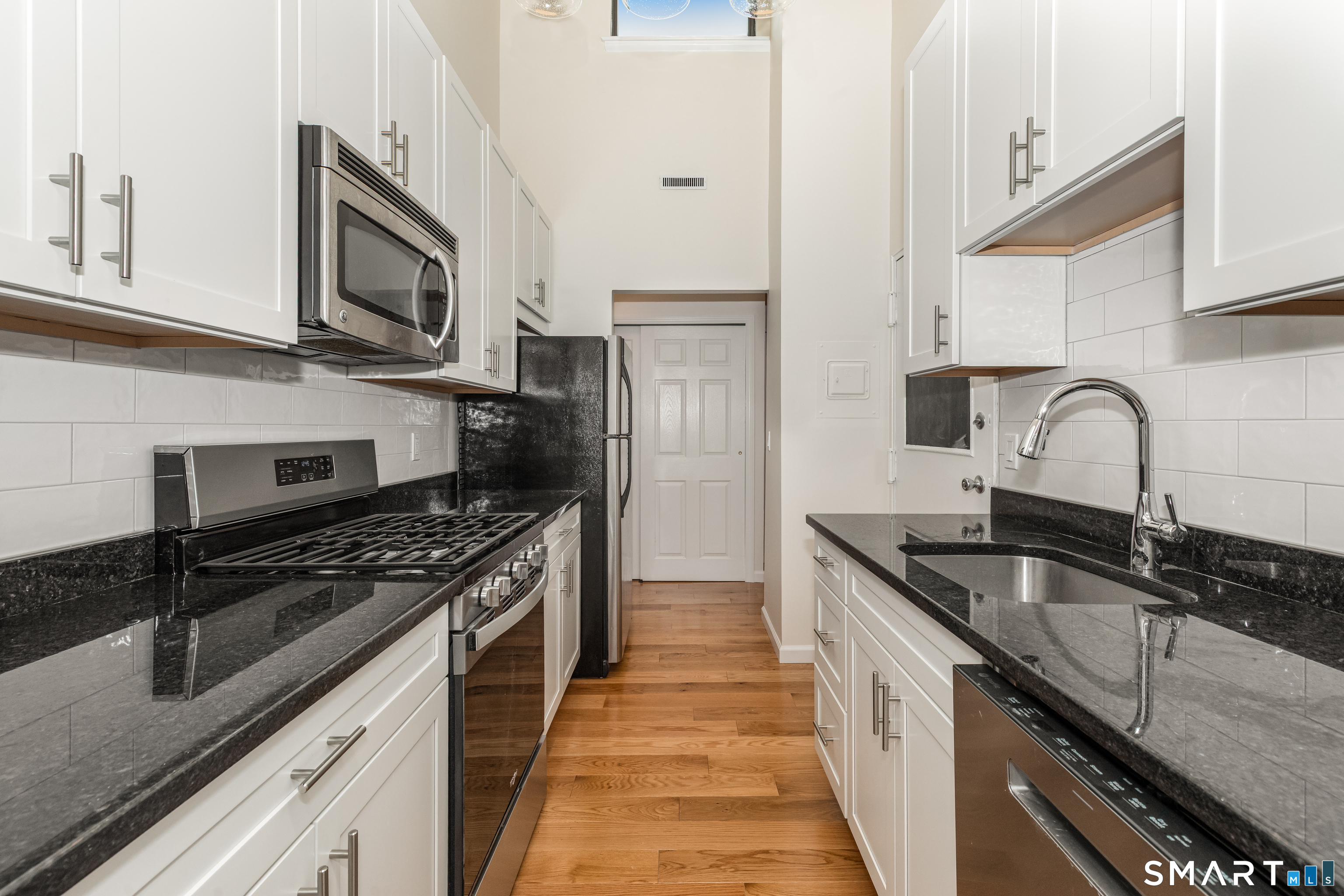 Foto 6 de Condominio en renta en 55 Lawson Lane #55, Ridgefield, CT — $2,650/mes