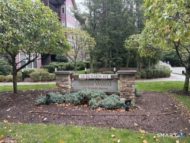 Foto 1 de Condominio en renta en 100 Richards Avenue #305, Norwalk, CT — $3,450/mes