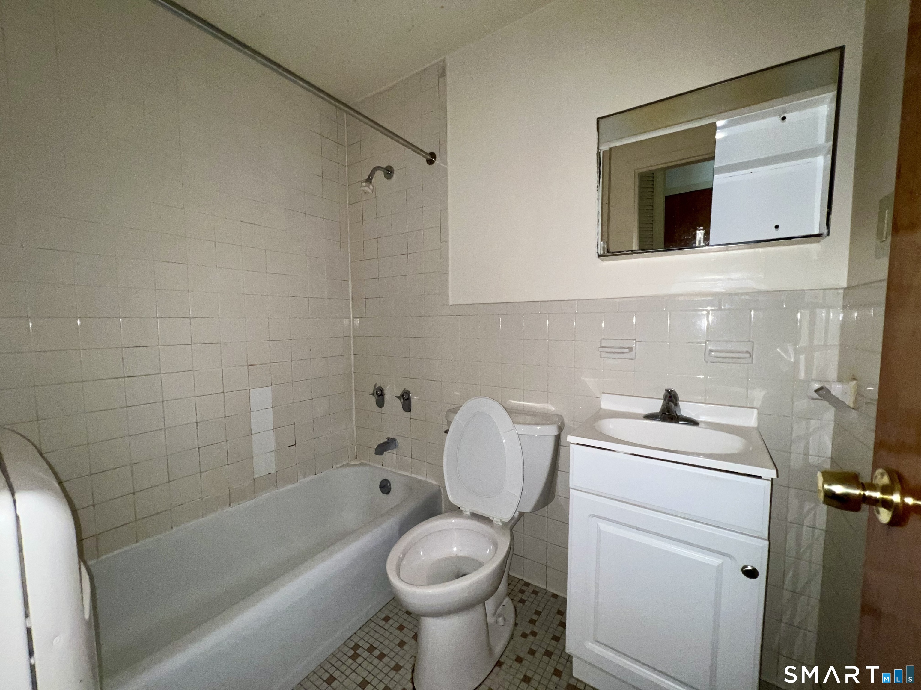 Foto 5 de Apartamento en renta en 35 Beers Street #306, Bridgeport, CT — $1,295/mes