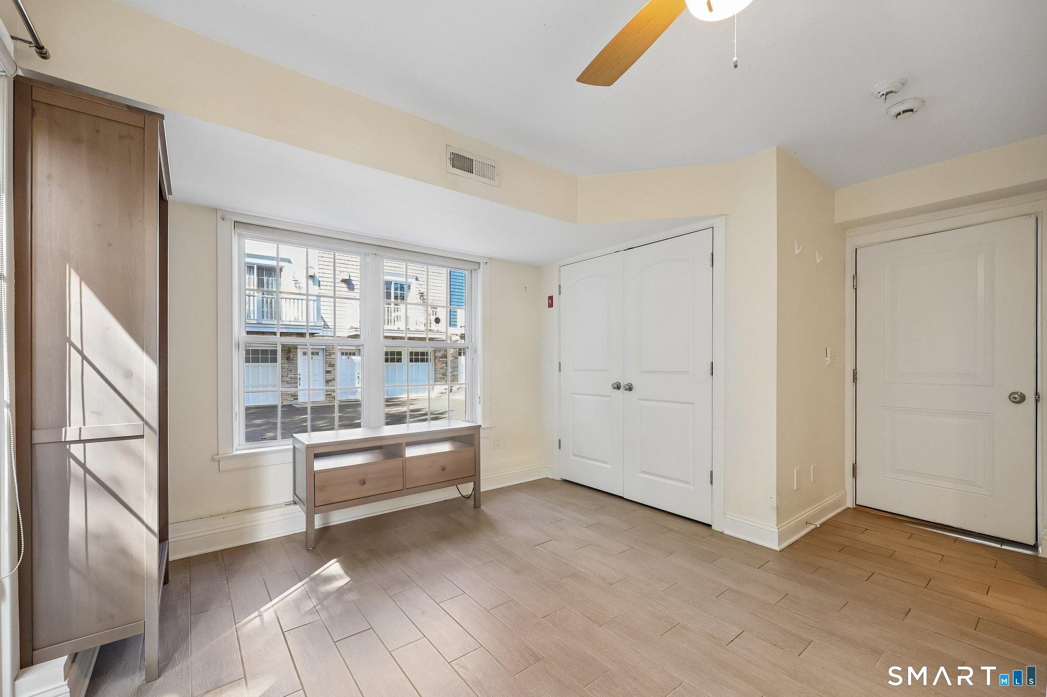 Foto 6 de Condominio en renta en 12 Willard Road #11, Norwalk, CT — $4,000/mes