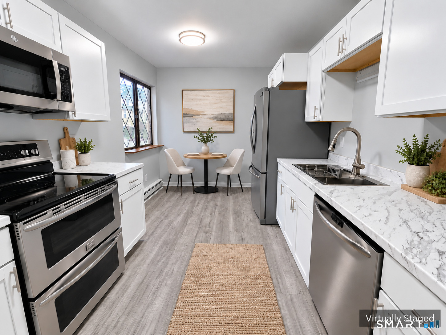 Foto 1 de Condominio en venta en 45 Columbus Place #17, Stamford, CT — $549,000