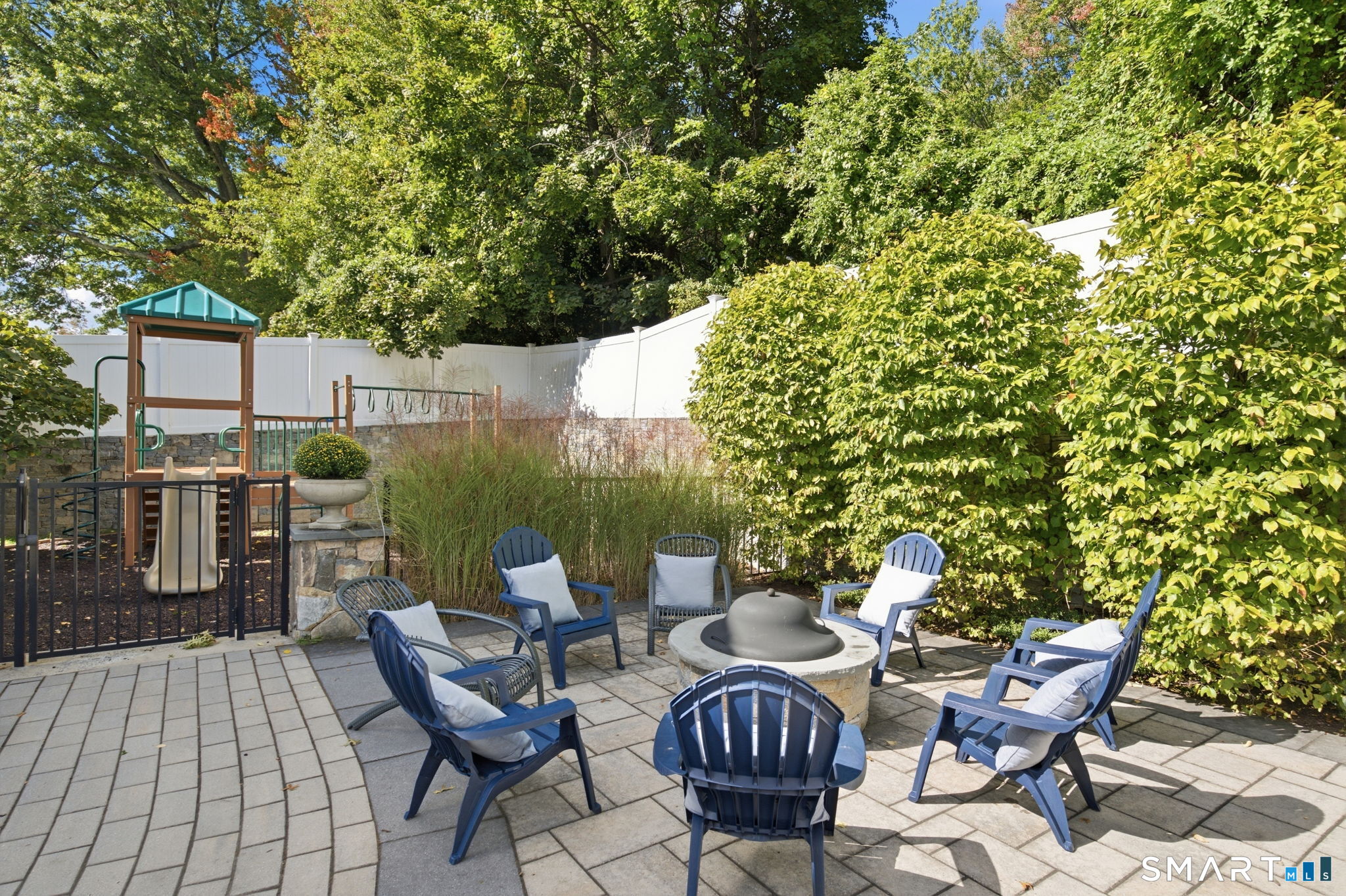 159 Colonial Road, Unit 23 — photo 37