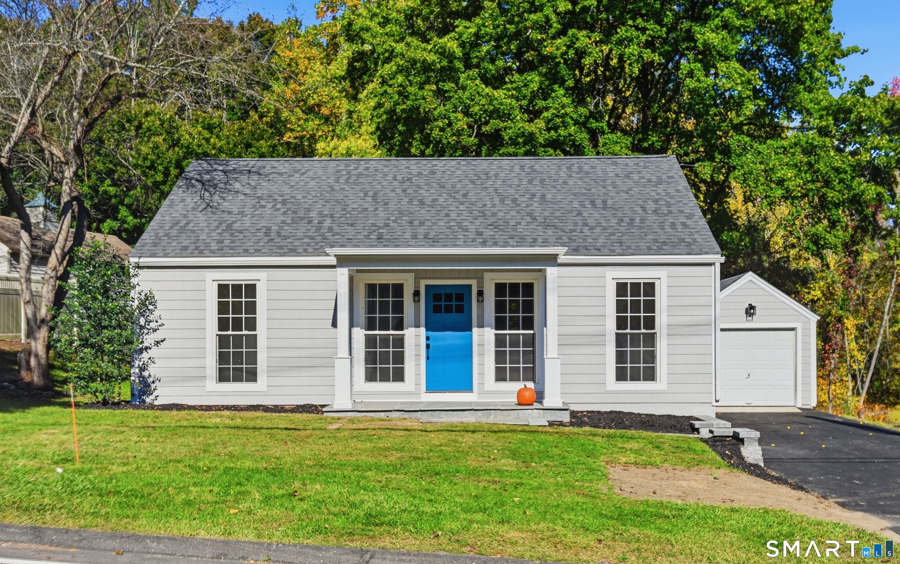 Foto 1 de Casa en venta en 193 Southern Boulevard, Danbury, CT — $485,000