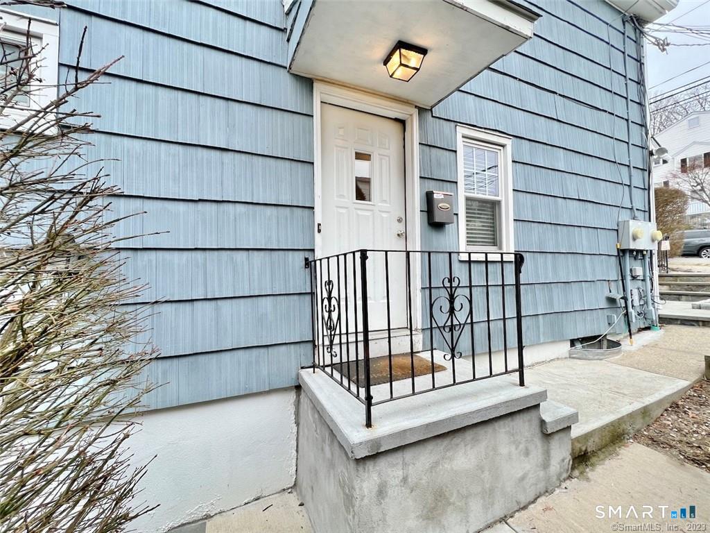 Foto 7 de Apartamento en renta en 90 Highview Avenue #2Nd Floor, Stamford, CT — $2,350/mes