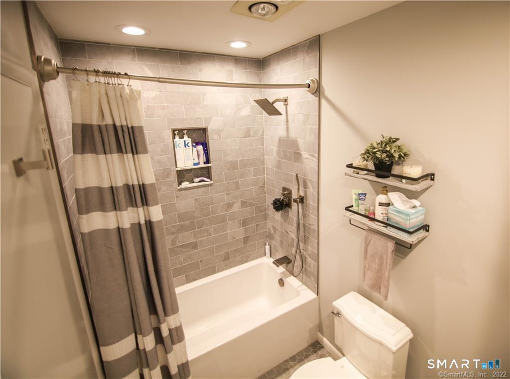 318 Sunrise Hill Lane — photo 17