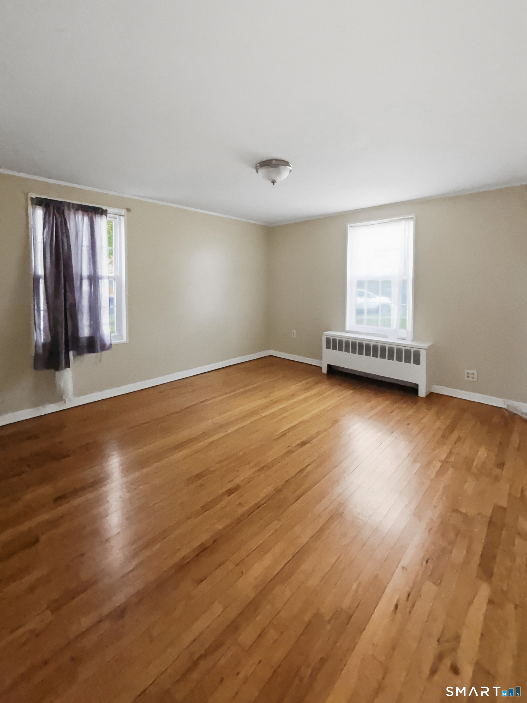 Foto 7 de Condominio en renta en 50 Mencel Circle #B, Bridgeport, CT — $2,100/mes