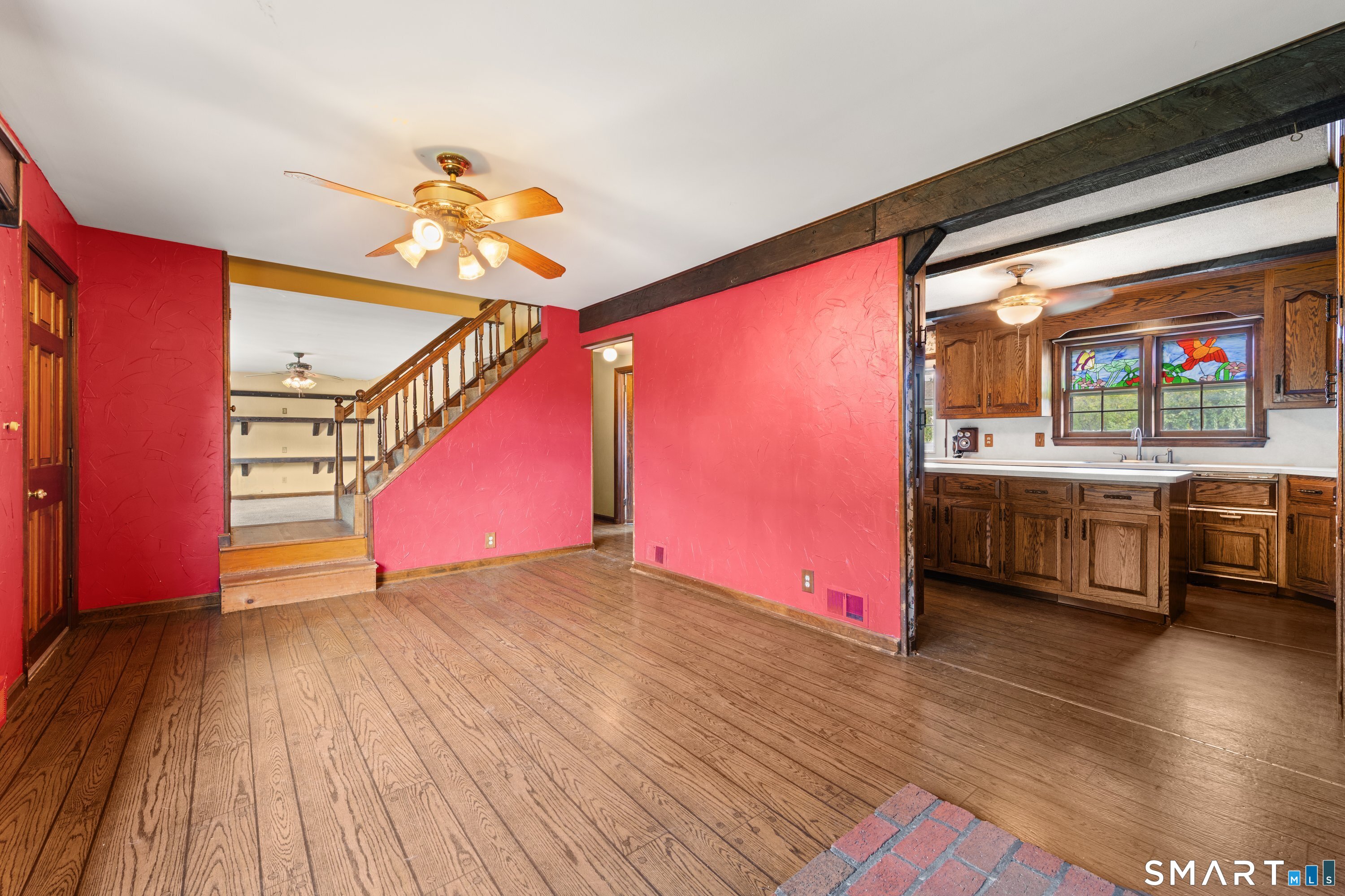 559 Oak Bluff photo 13