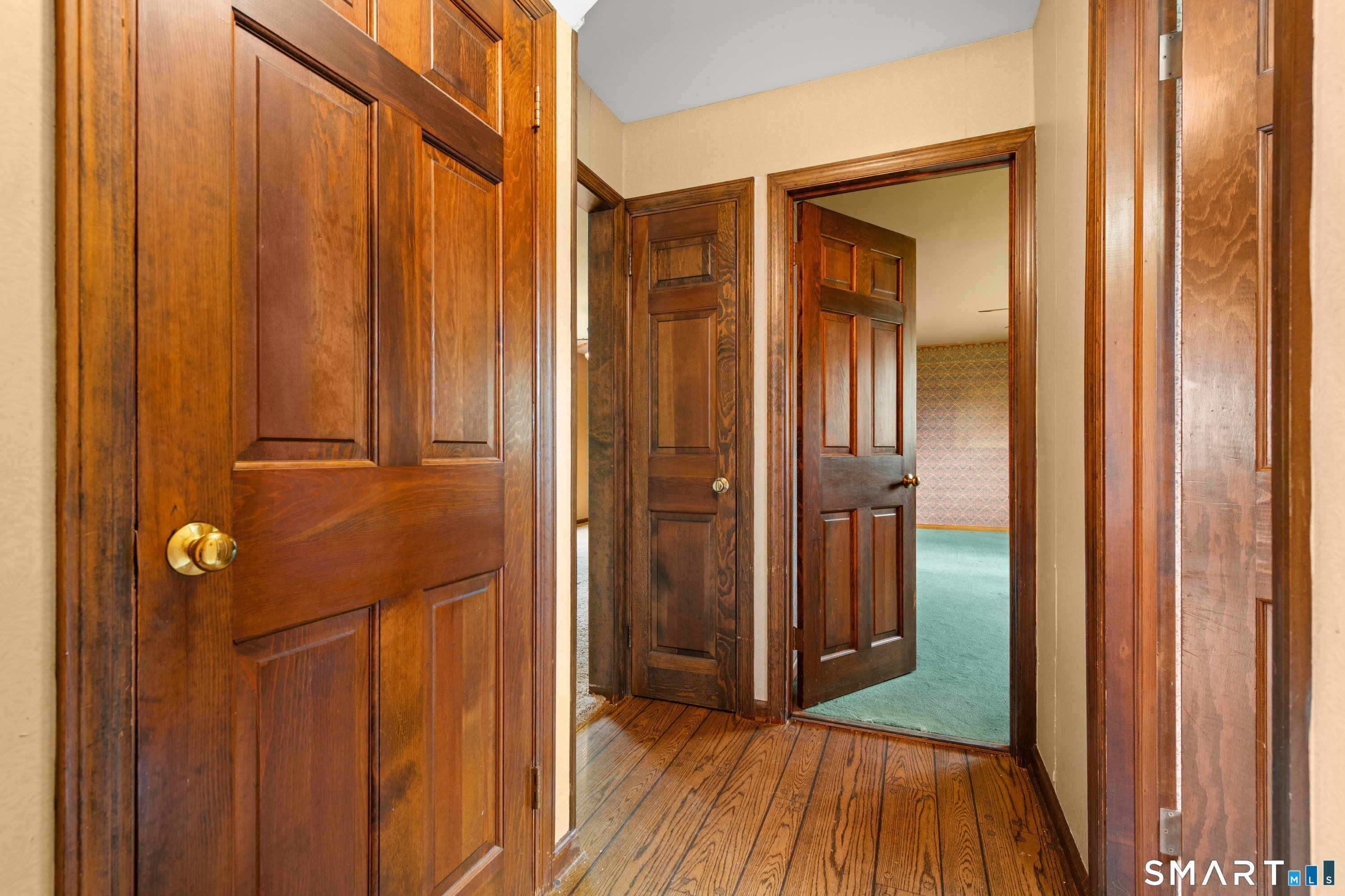 559 Oak Bluff photo 25