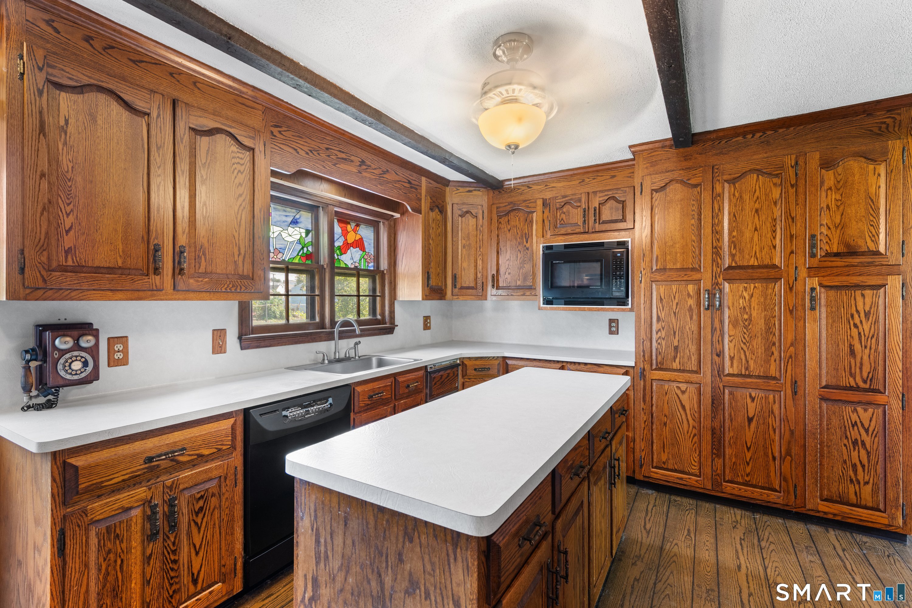 559 Oak Bluff photo 21