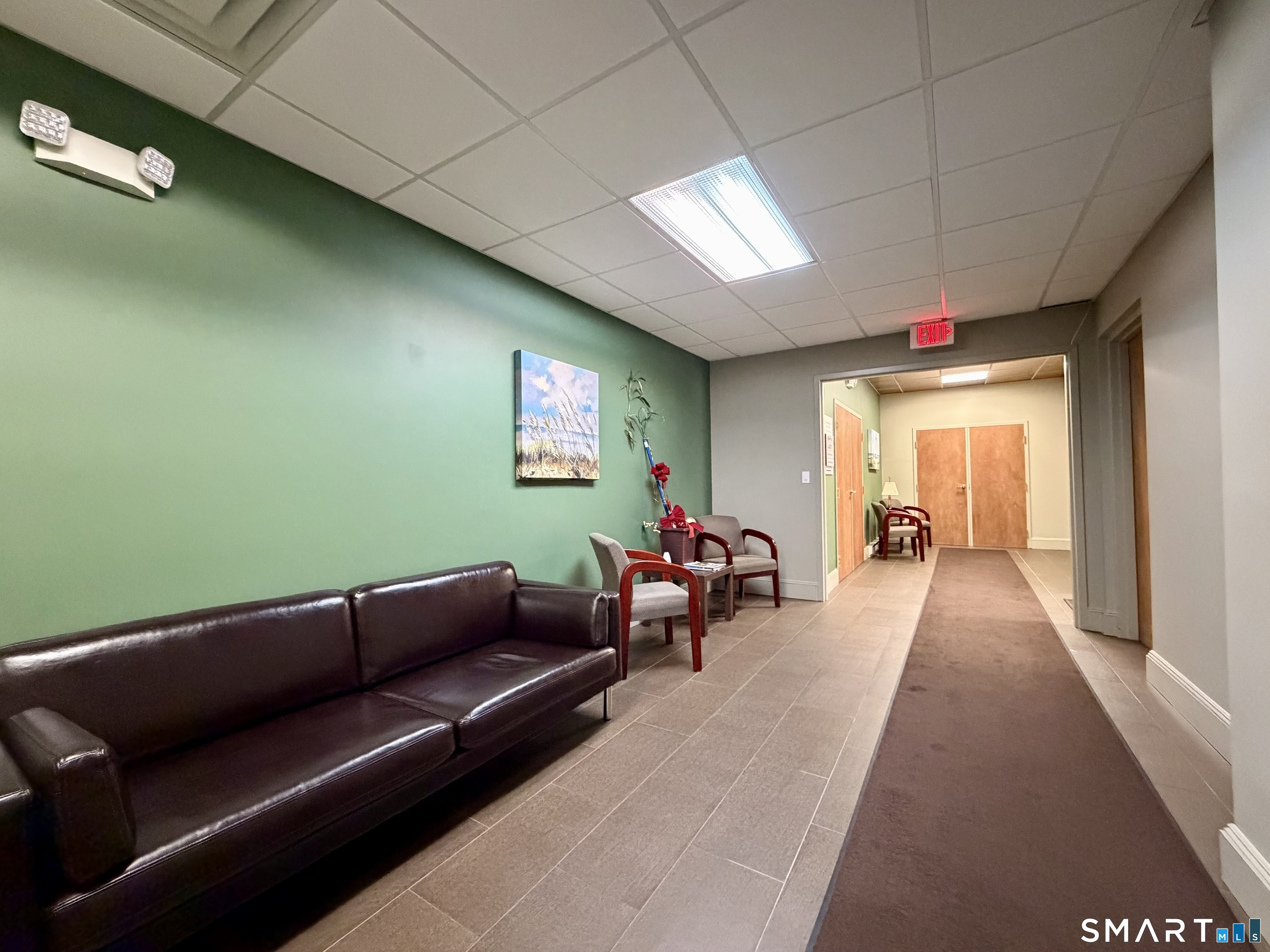 Foto 7 de Local comercial en renta en 30 Controls Drive #3, Shelton, CT — $2,000/mes