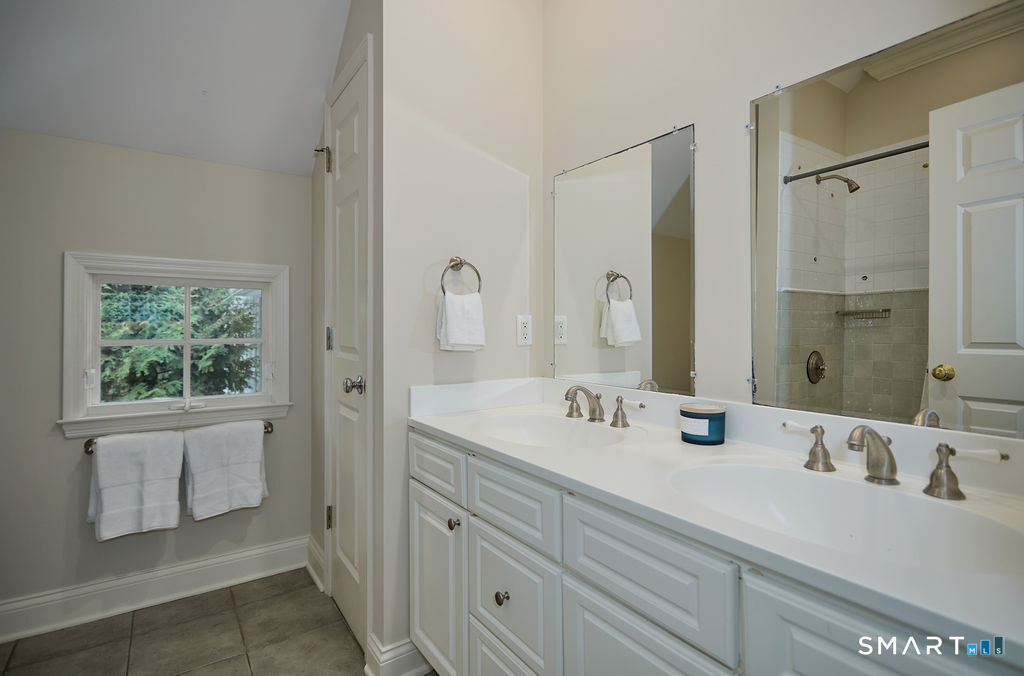 14 High Point Road — photo 30