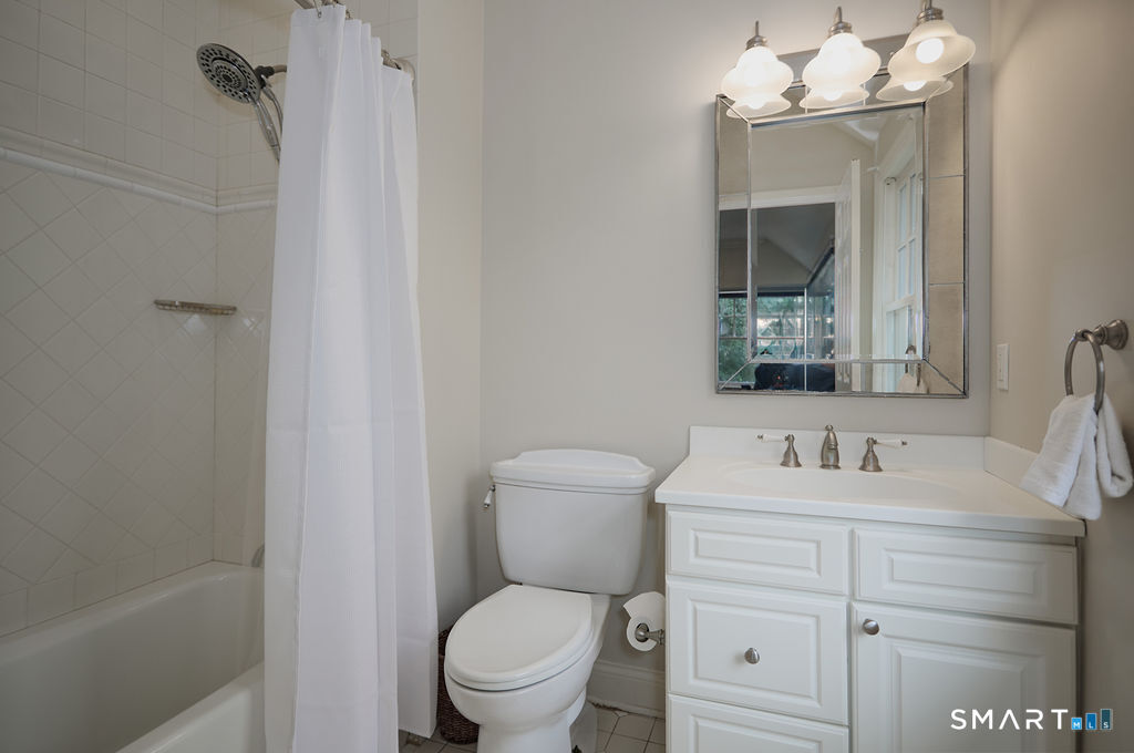 14 High Point Road — photo 32