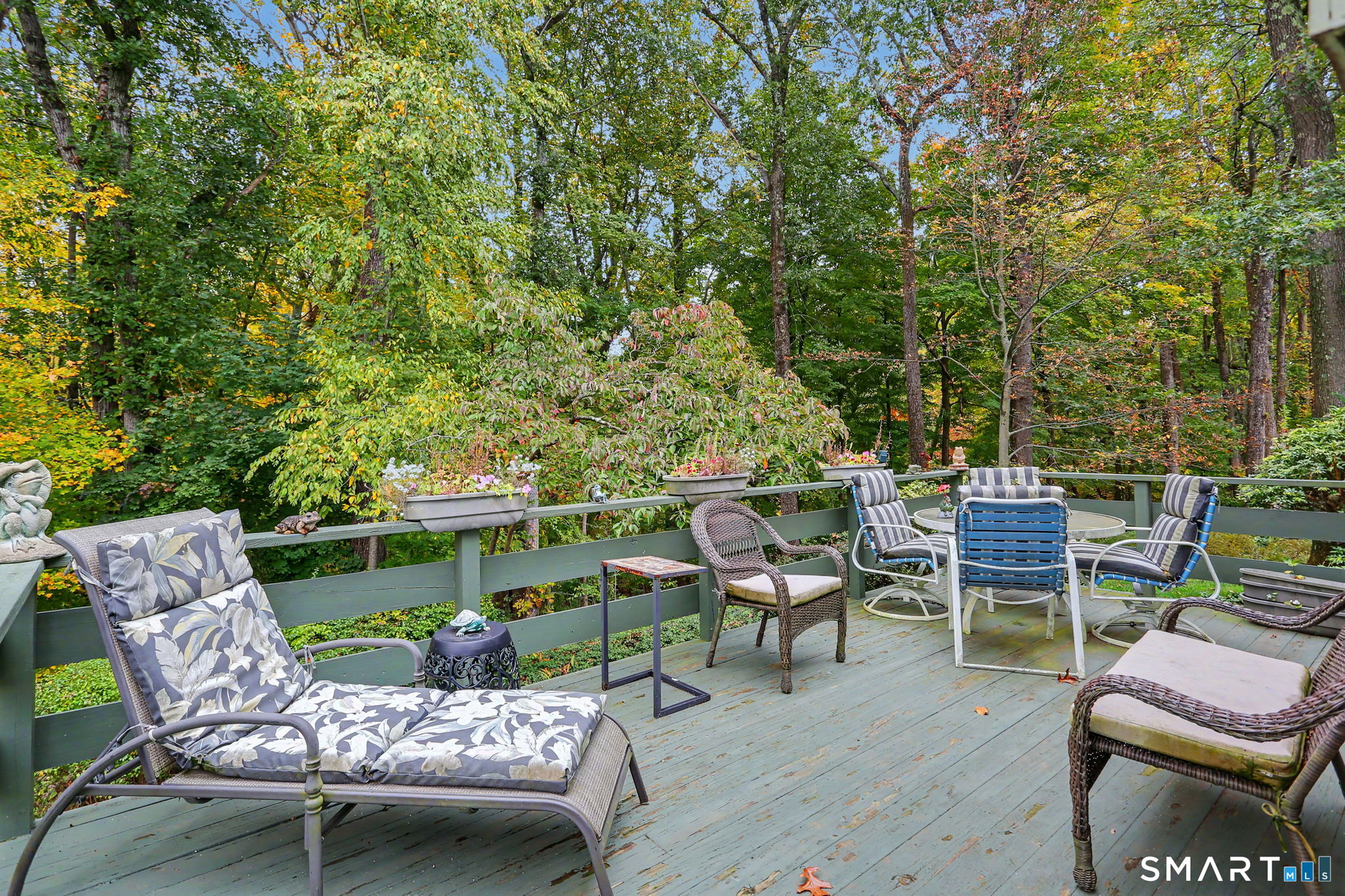 8 Woodfield Drive — photo 20
