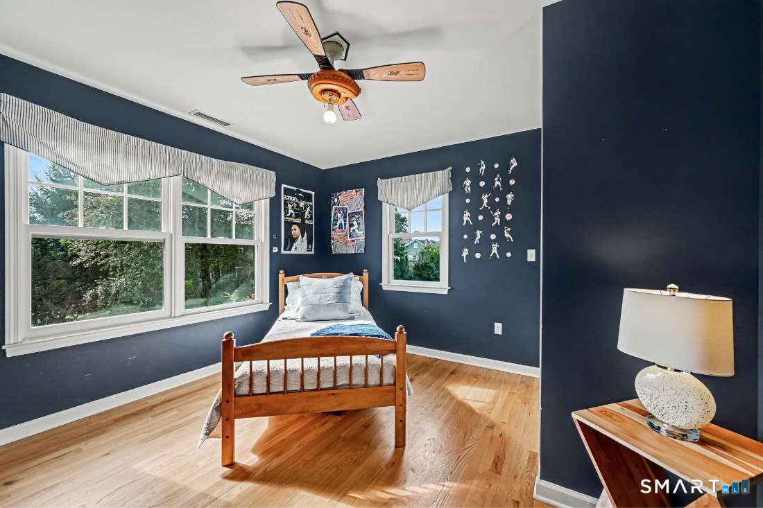 126 Dwight photo 15
