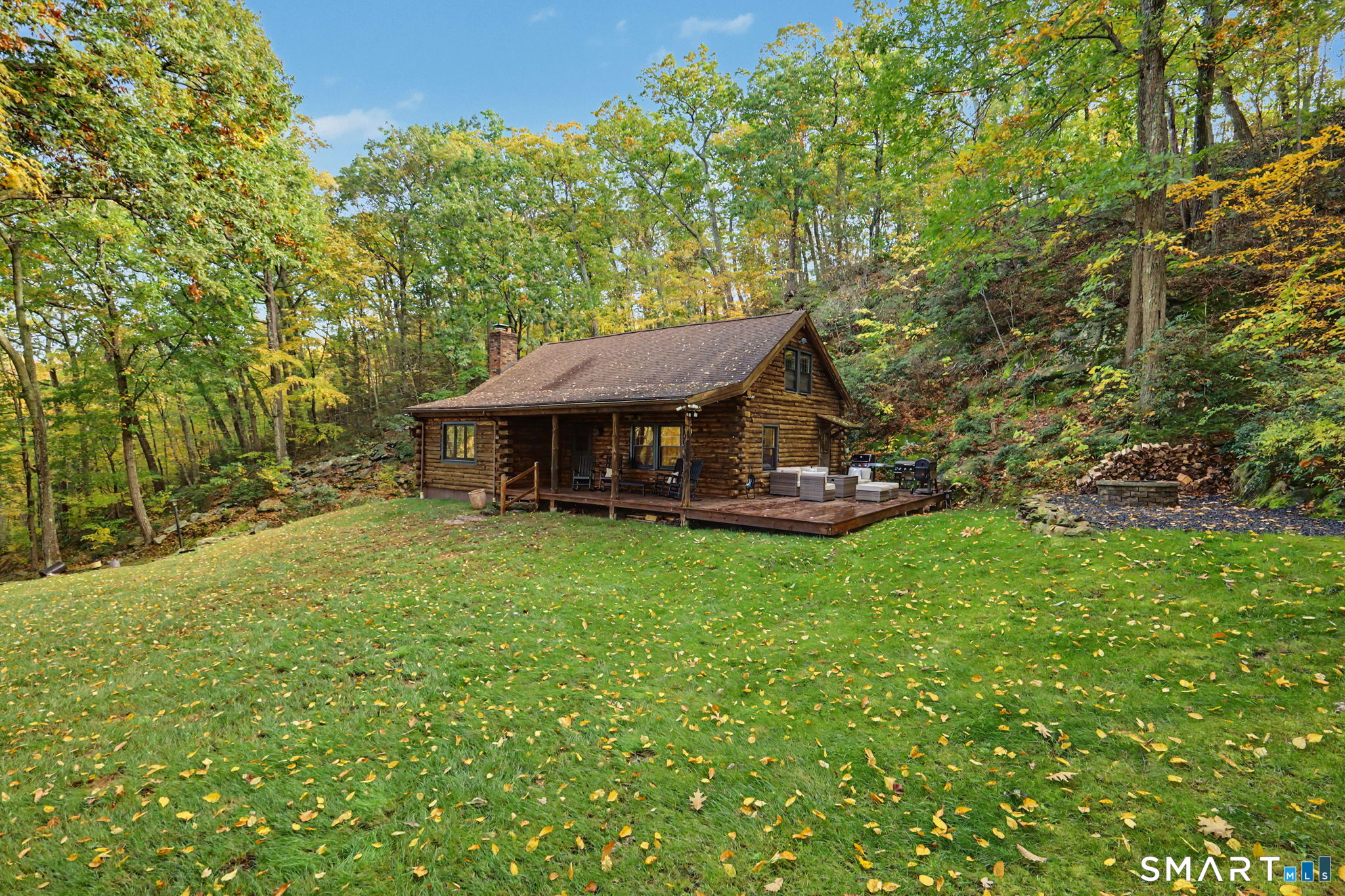 Foto 1 de Casa en venta en 108 Shortwoods Road, New Fairfield, CT — $899,900