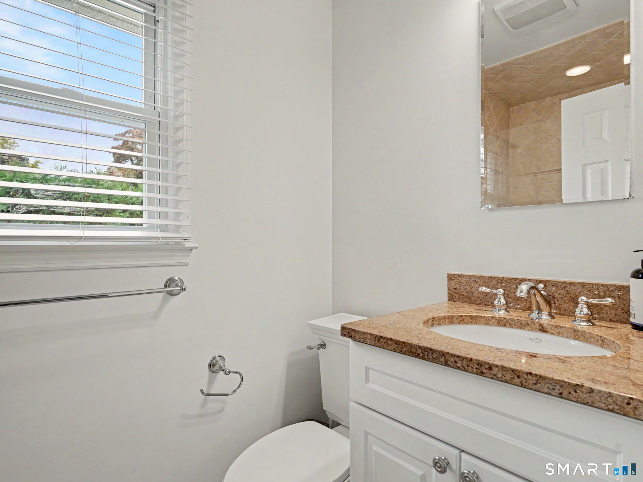 218 Stamford Avenue — photo 17