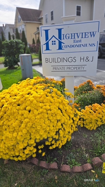 Foto 1 de Condominio en venta en 29 Van Buren Avenue #H4, Norwalk, CT — $296,000